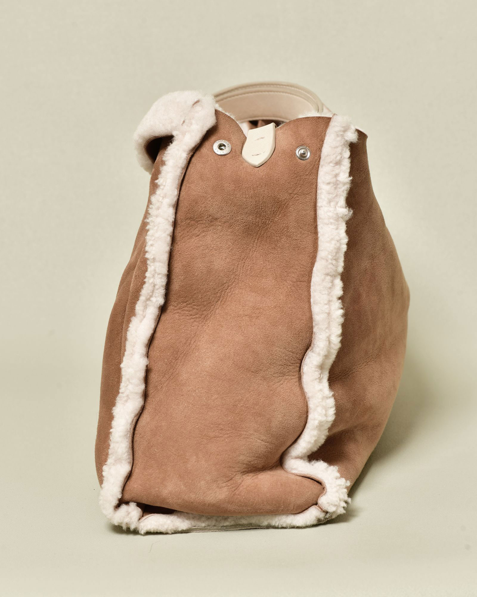 Sac porté épaule en daim camel Carditosale