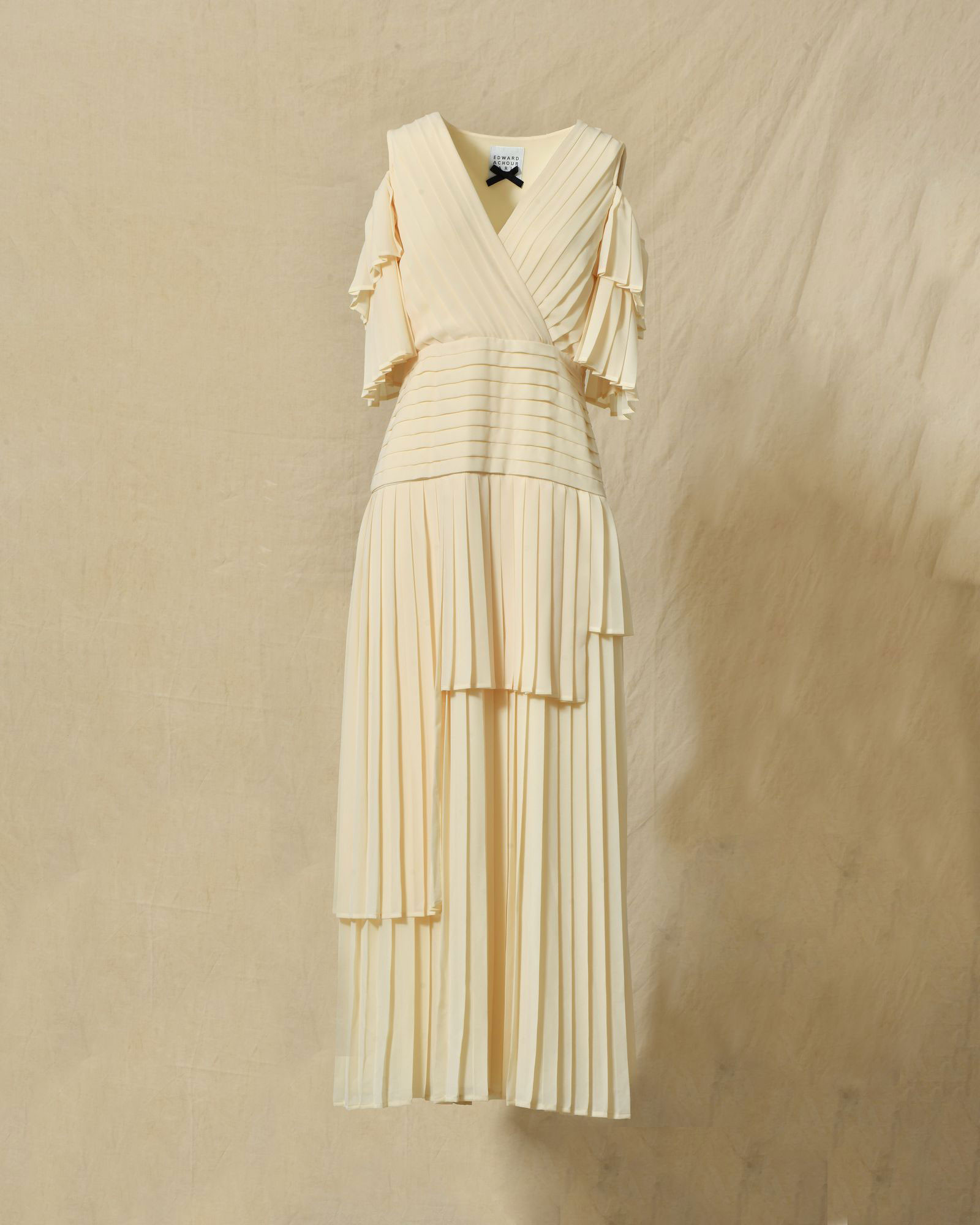 Robe plissée à volants beige Edward Achour