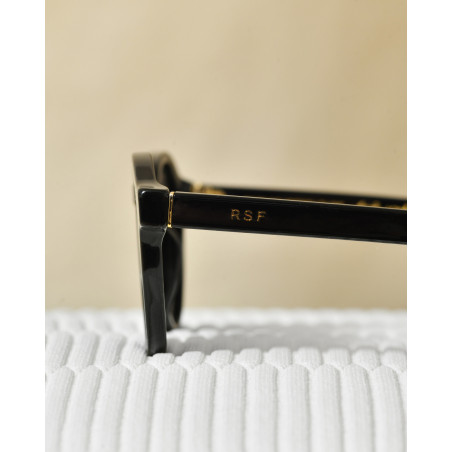 Lunettes de soleil noires Retrosuperfuture