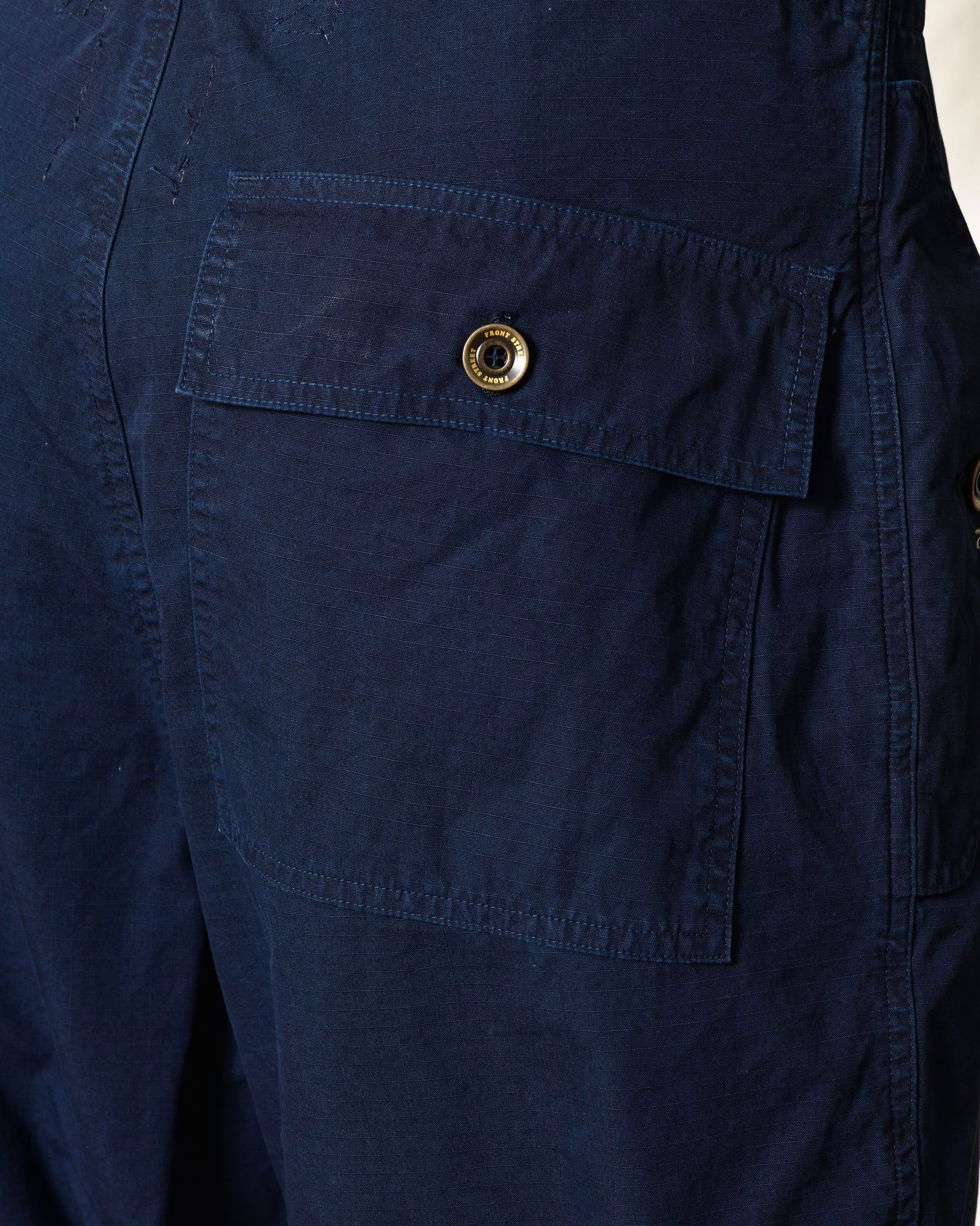 Short parachute bleu Front Street