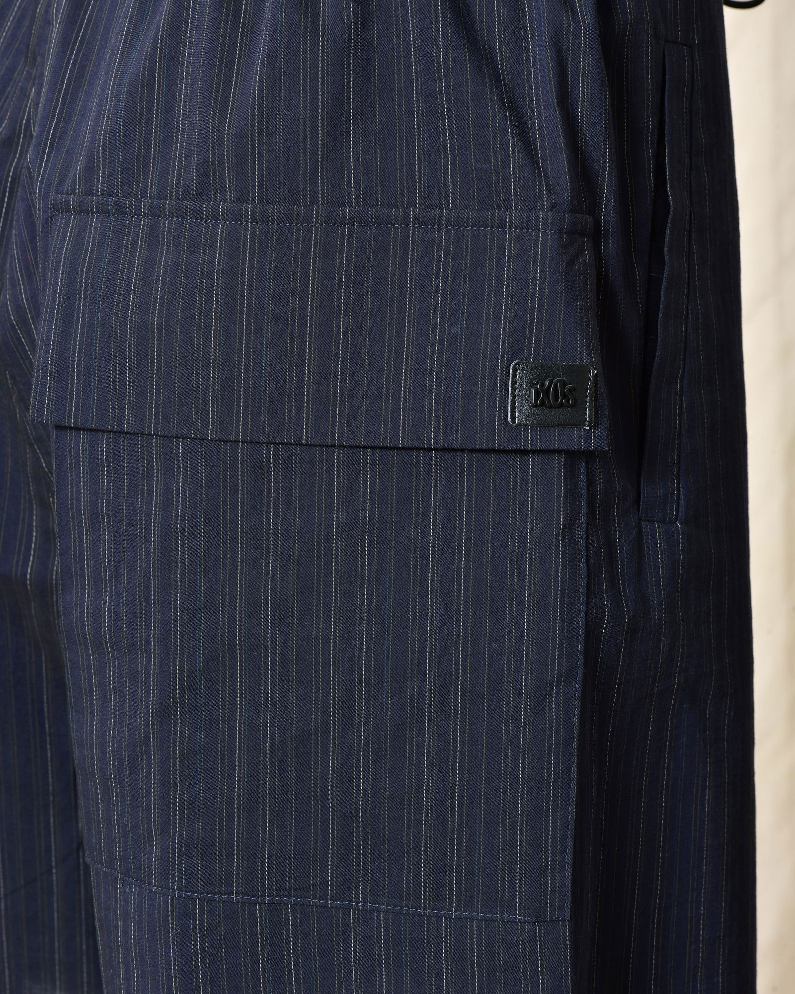 Short à rayures bleu Ixos