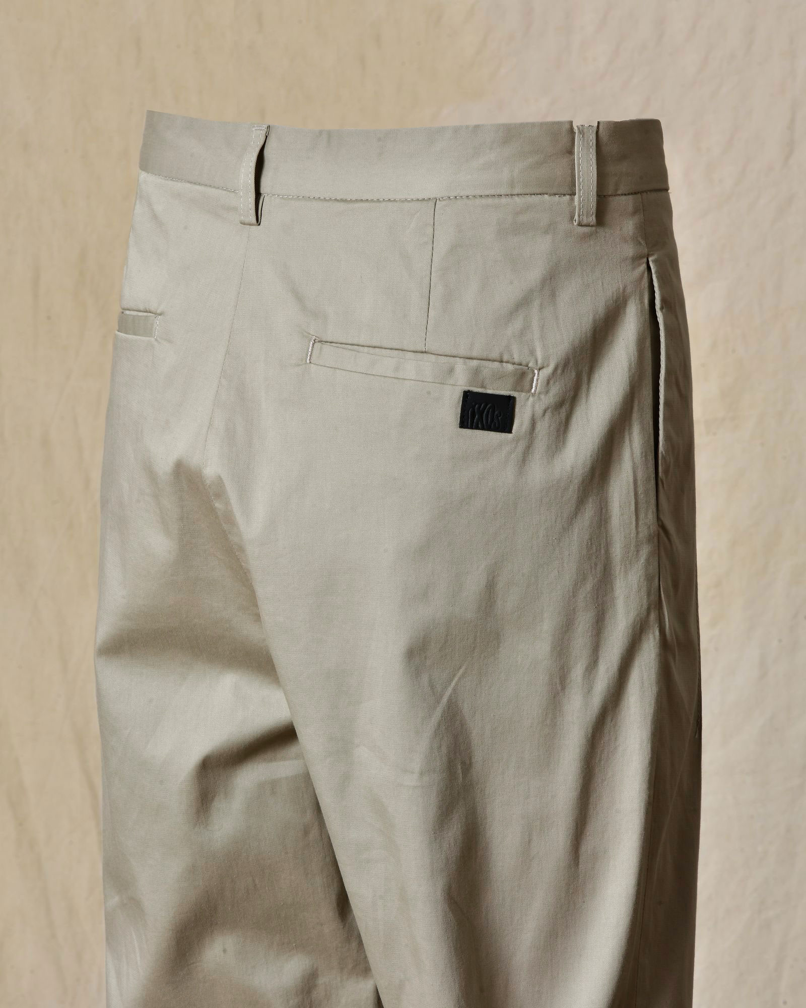 Pantalon en coton à pince gris Ixos