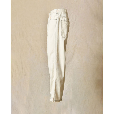 Jean en coton écru à surpiqûres contrastantes Ixos