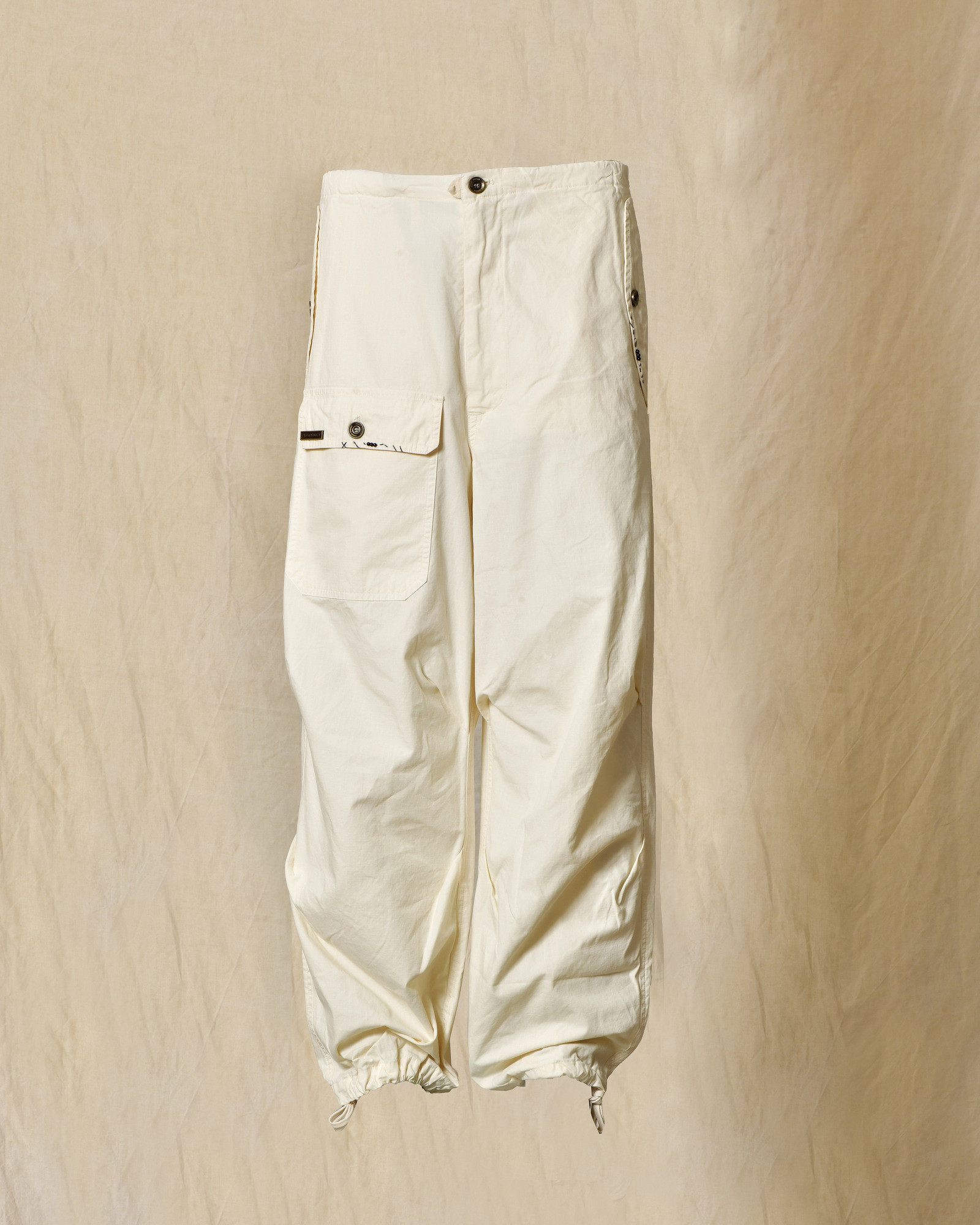 Pantalon parachute blanc Front Street