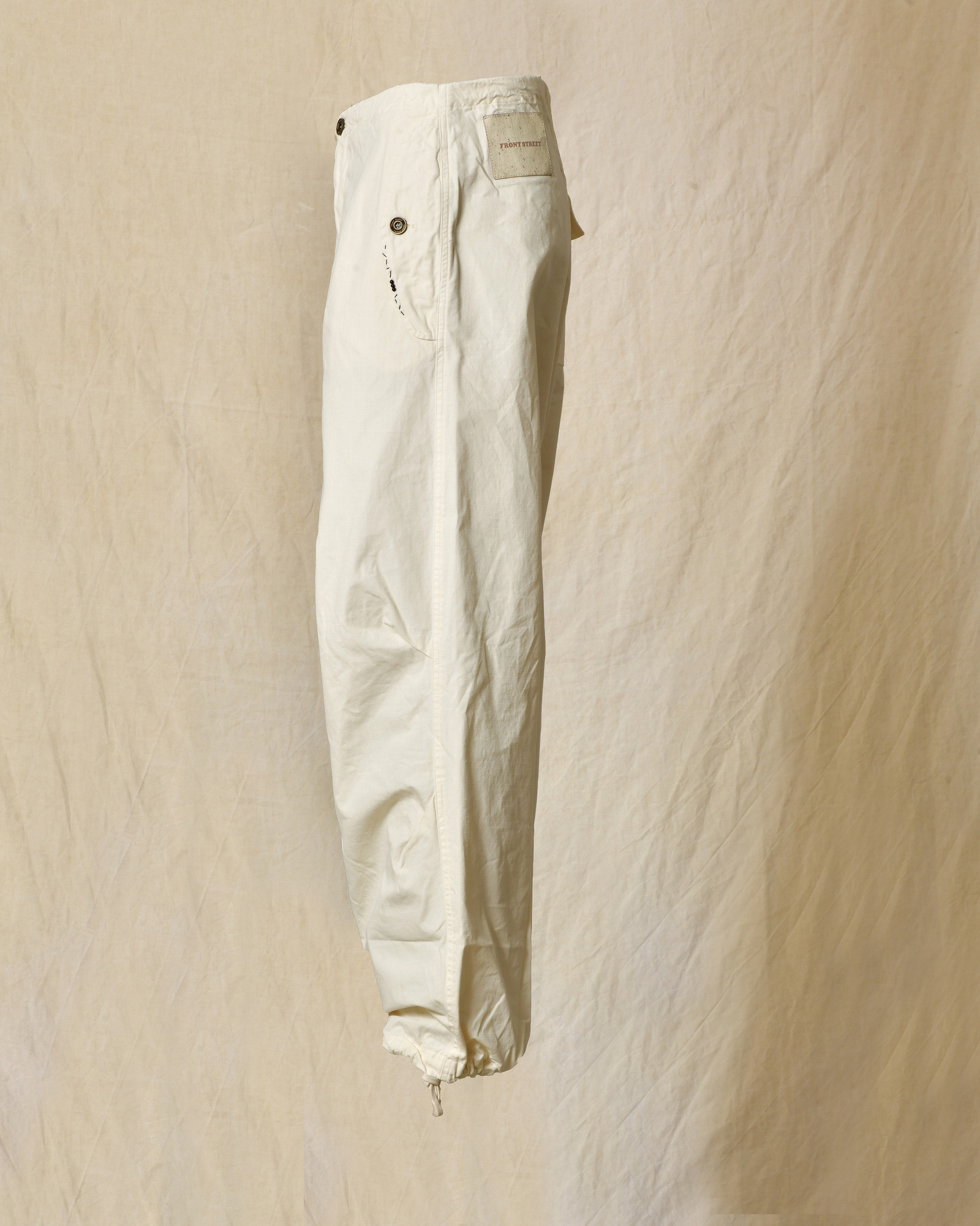 Pantalon parachute blanc Front Street