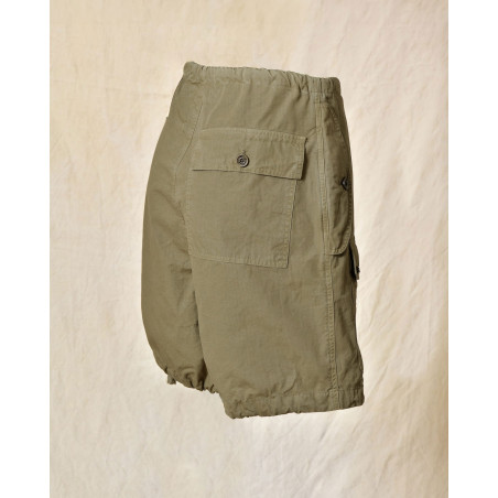 Short parachute kaki Front Street