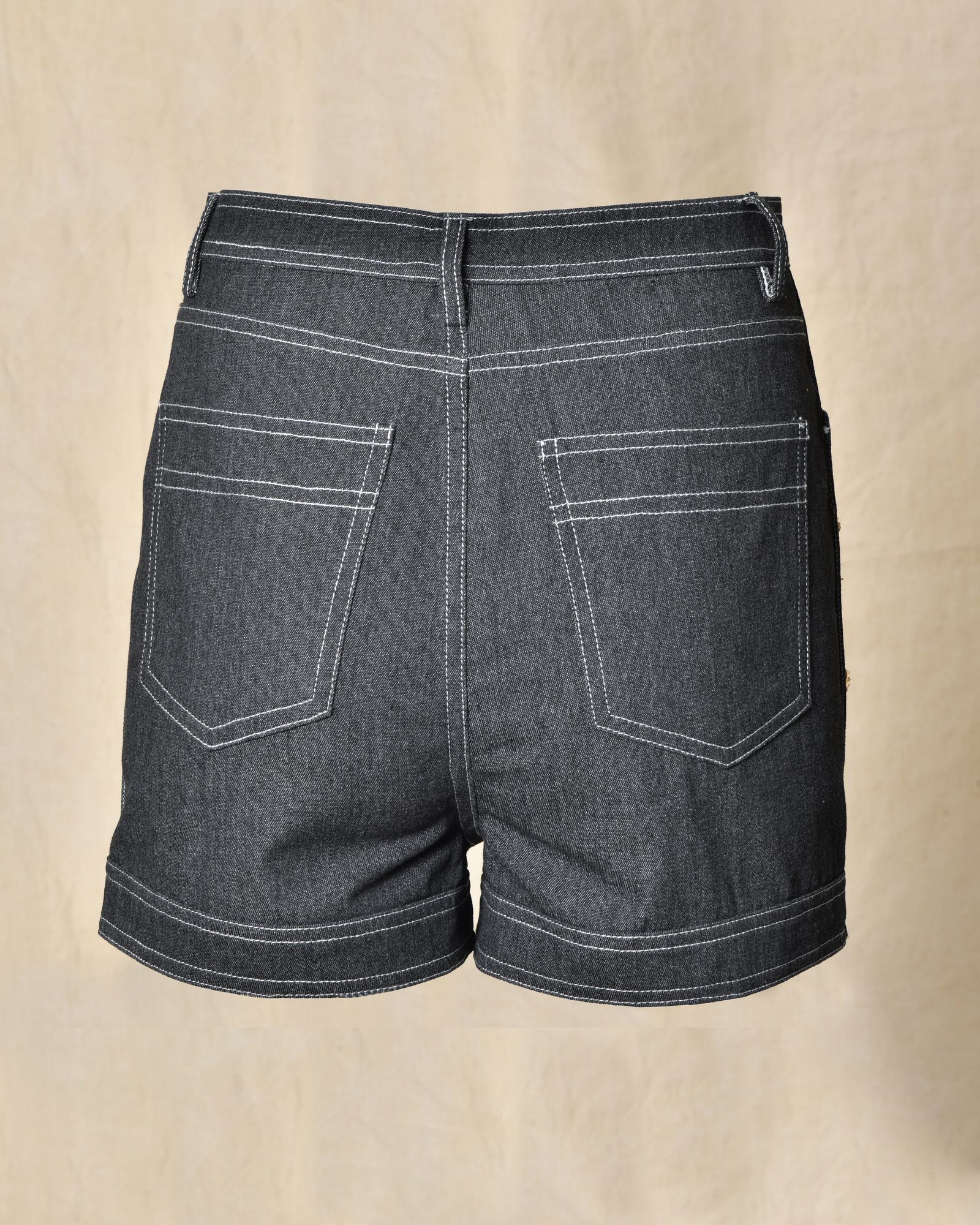 Short en denim à boutons dorés Edward Achour