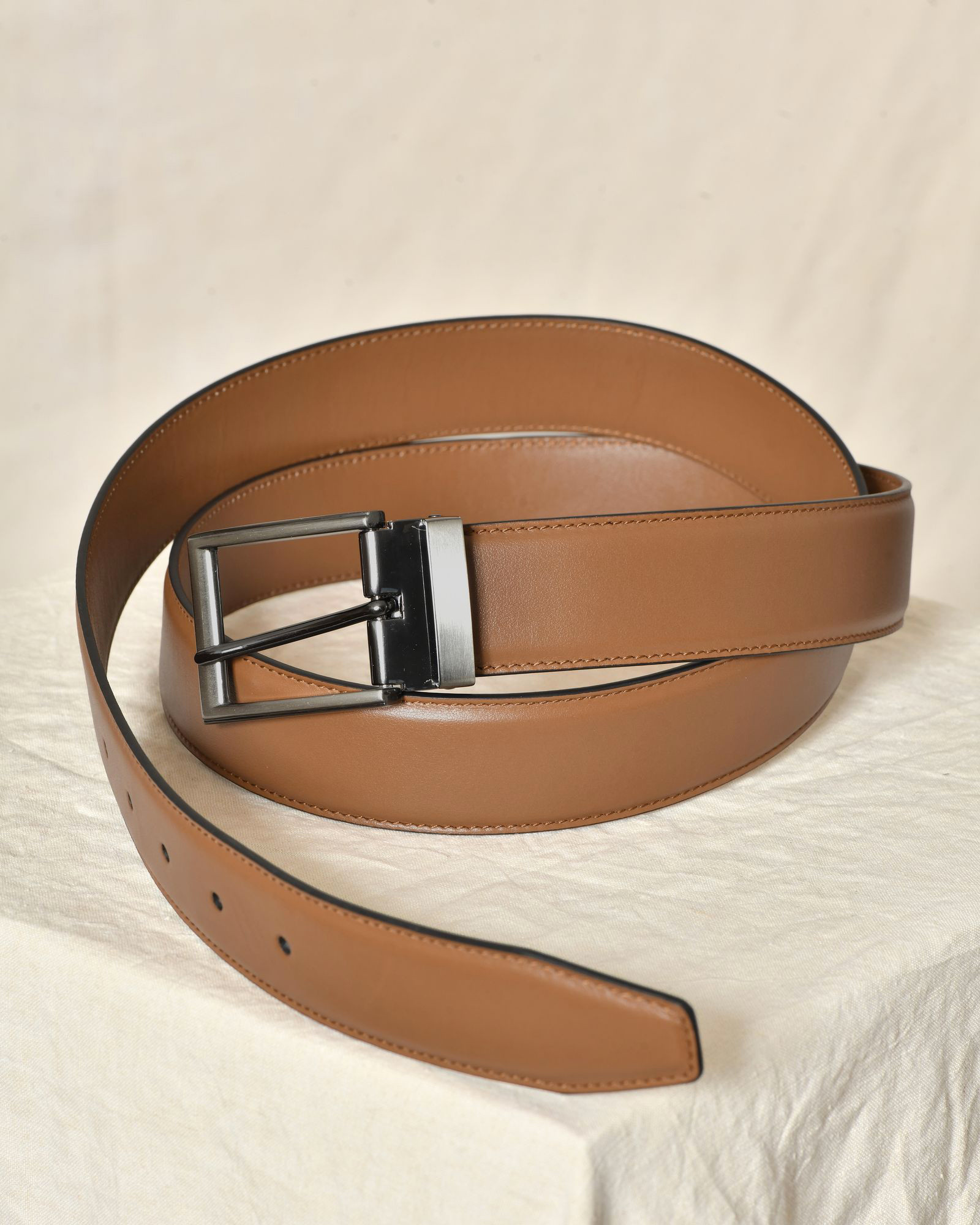 Ceinture en cuire lisse marron réglable Falorni