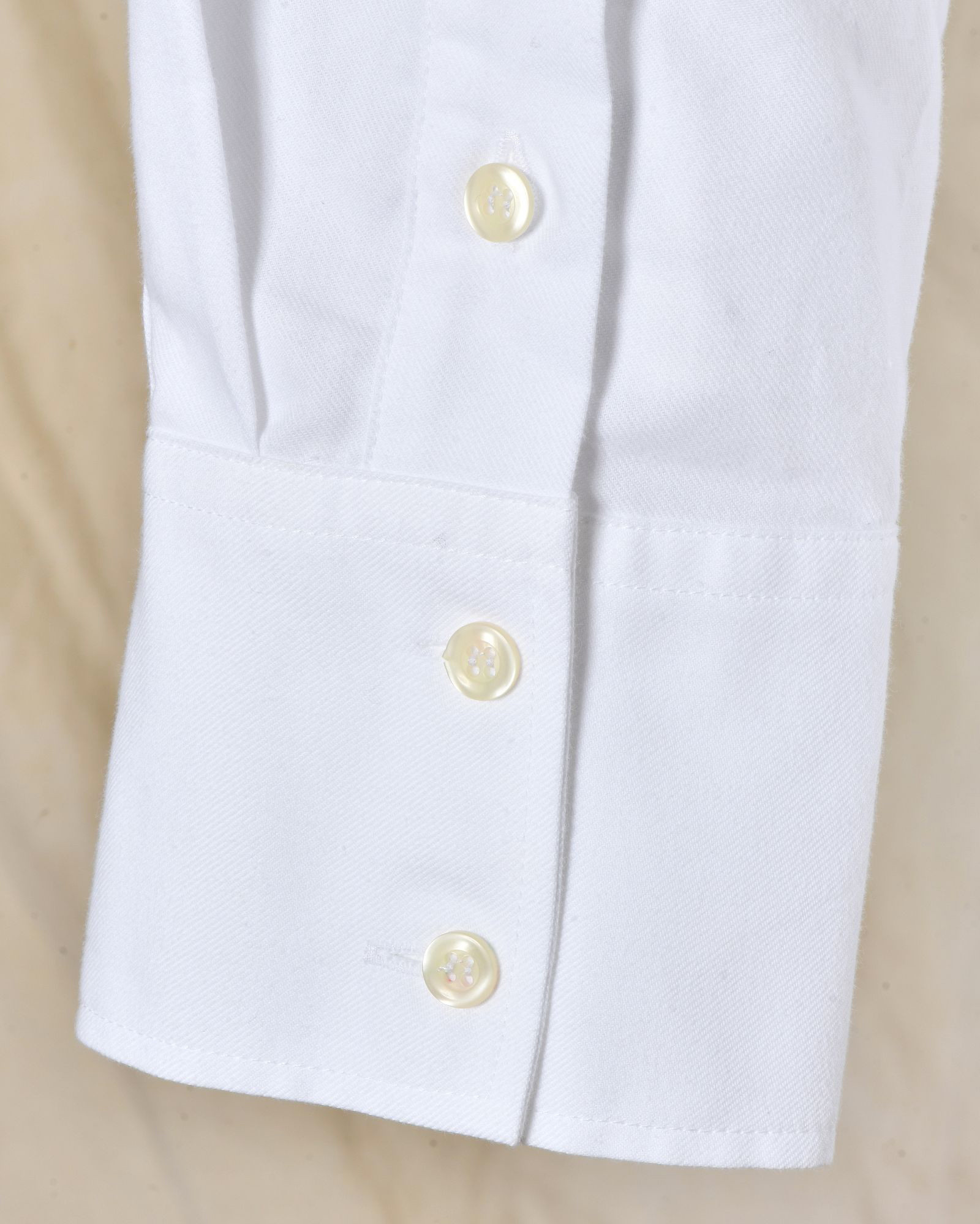 Chemise oversize blanche à manches boutonnées Manuel Ritz