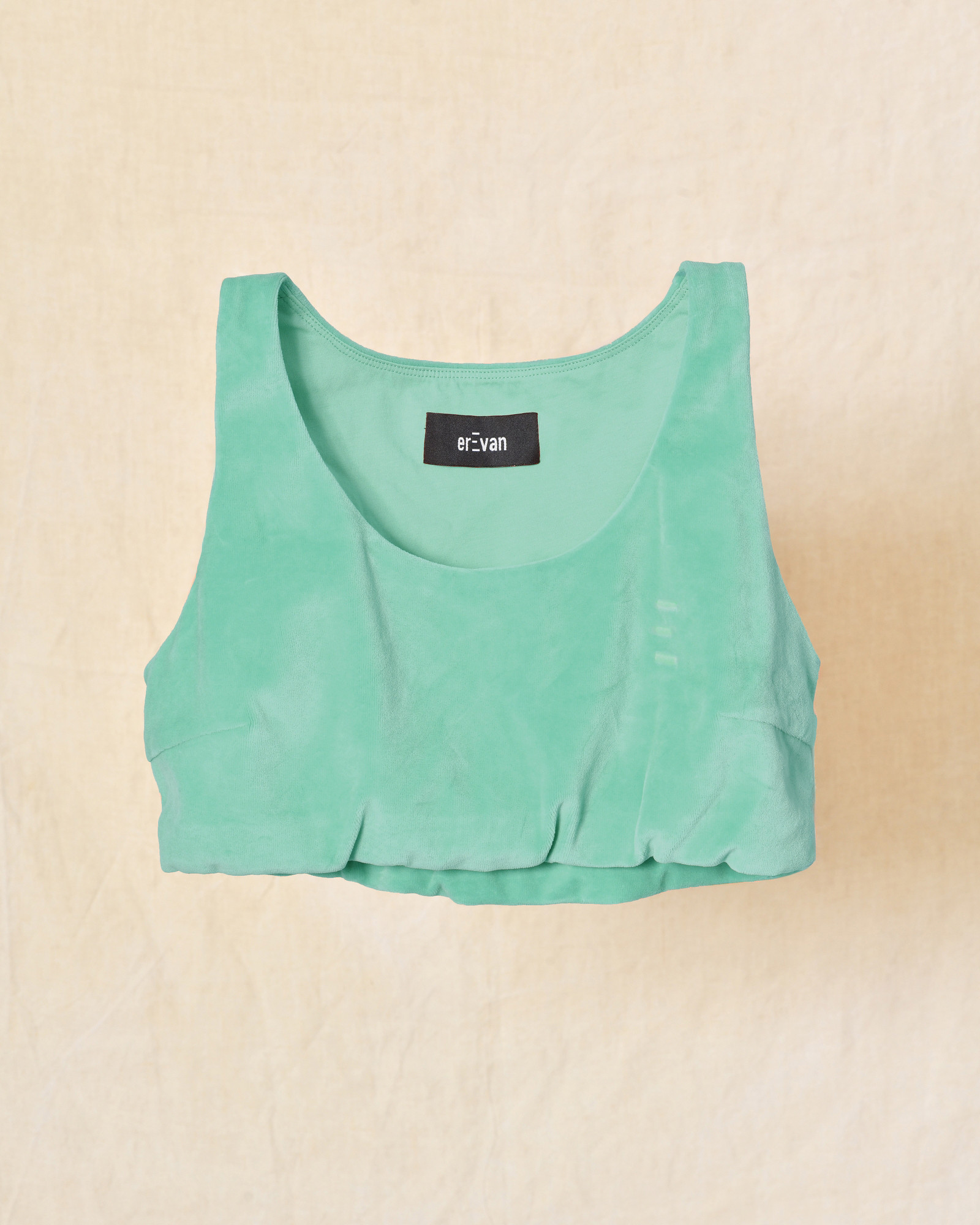 Brassière en velours vert Erevan