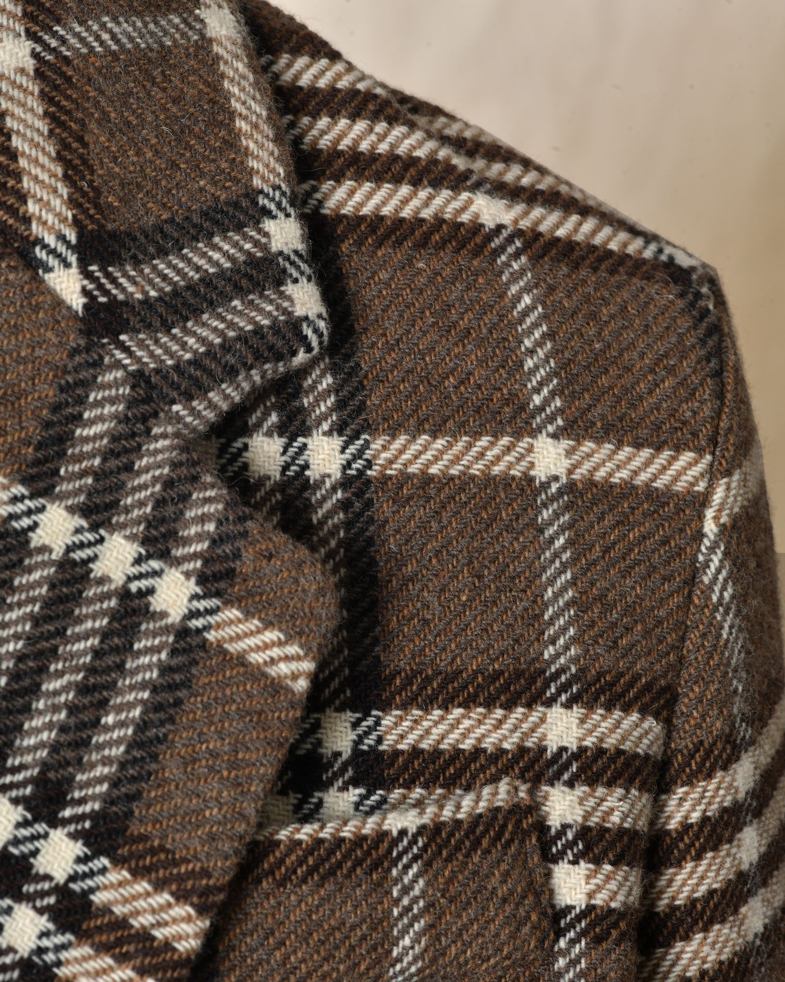 Manteau en laine à carreaux marron Chloé Stora