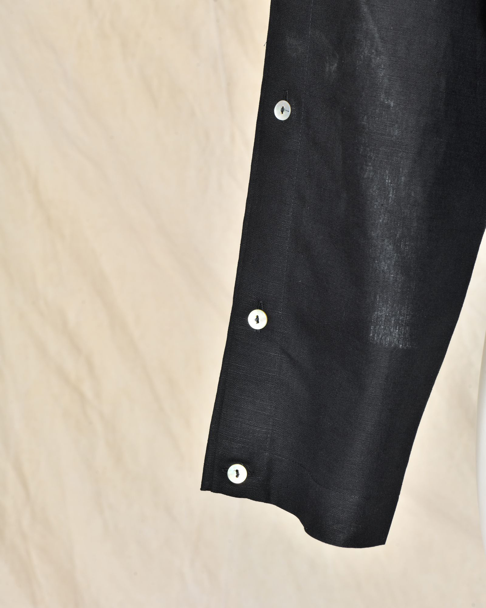 Chemise en lin oversize à manches boutonnées Balossa