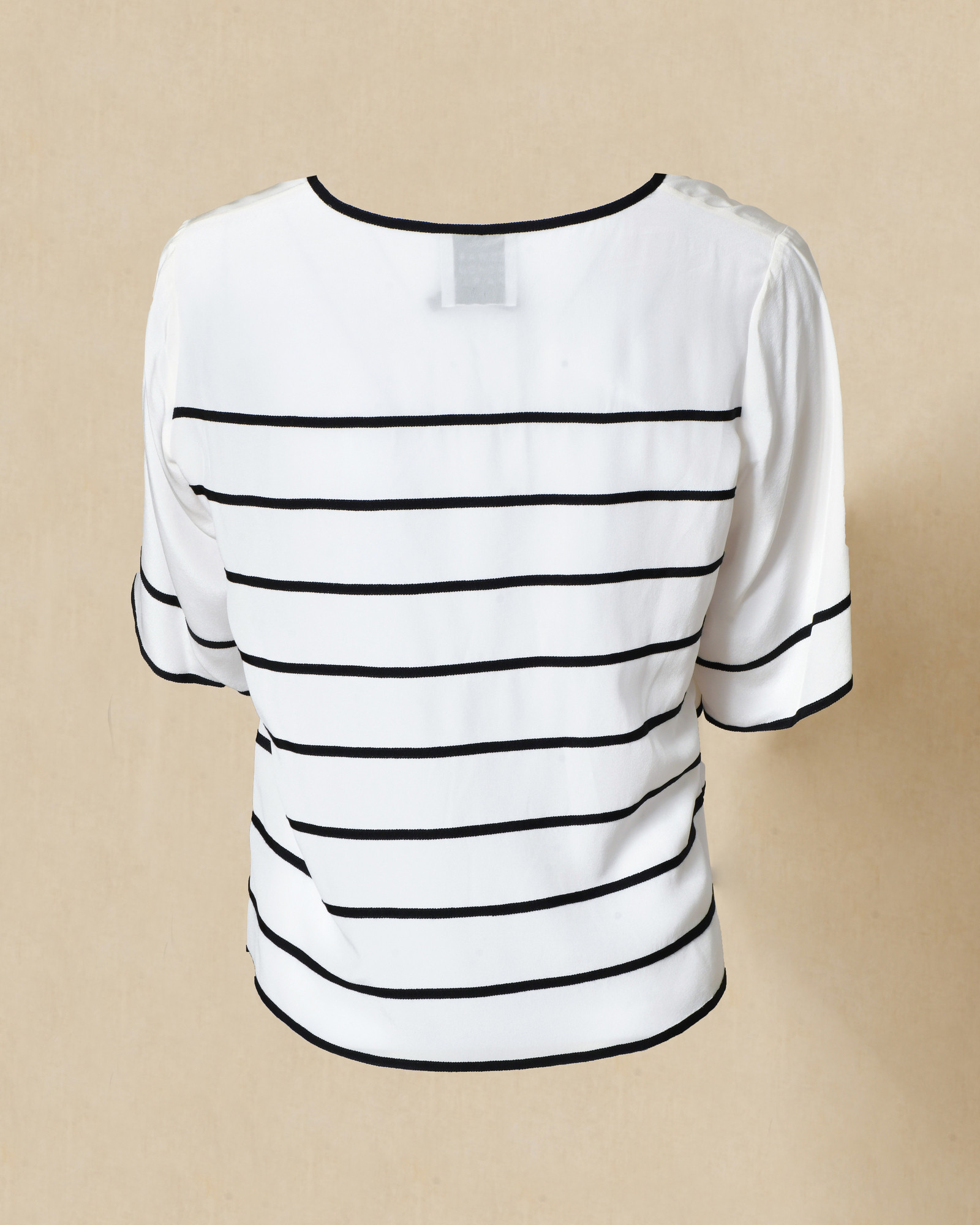 Top en soie blanc à fines rayures noires Edward Achour