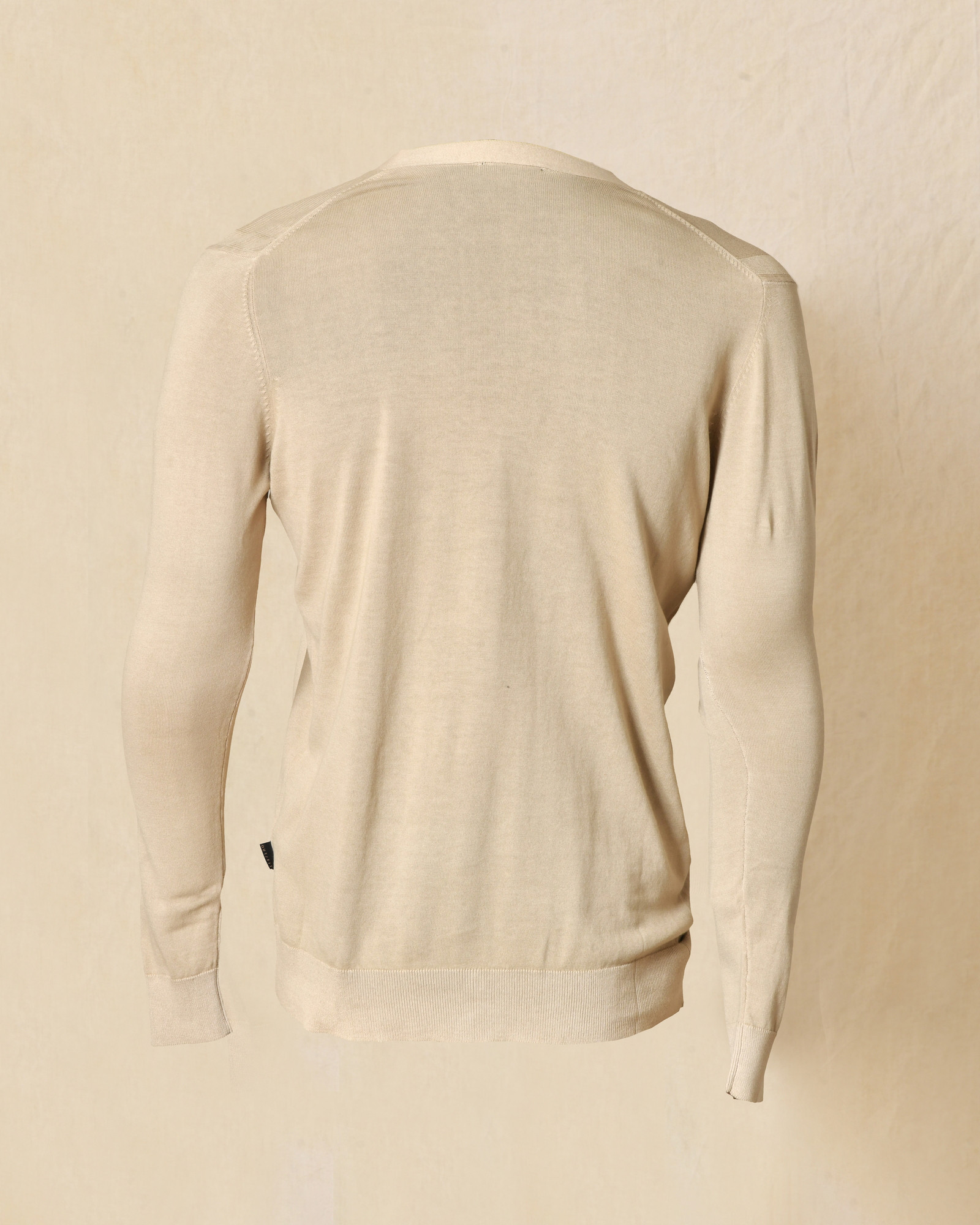 Cardigan en coton beige col V Outfit