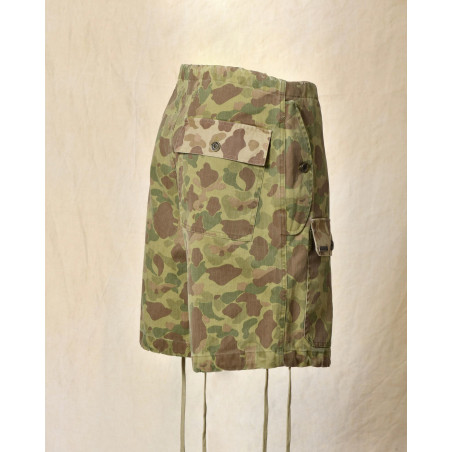 Short parachute à imprimé camouflage Front Street