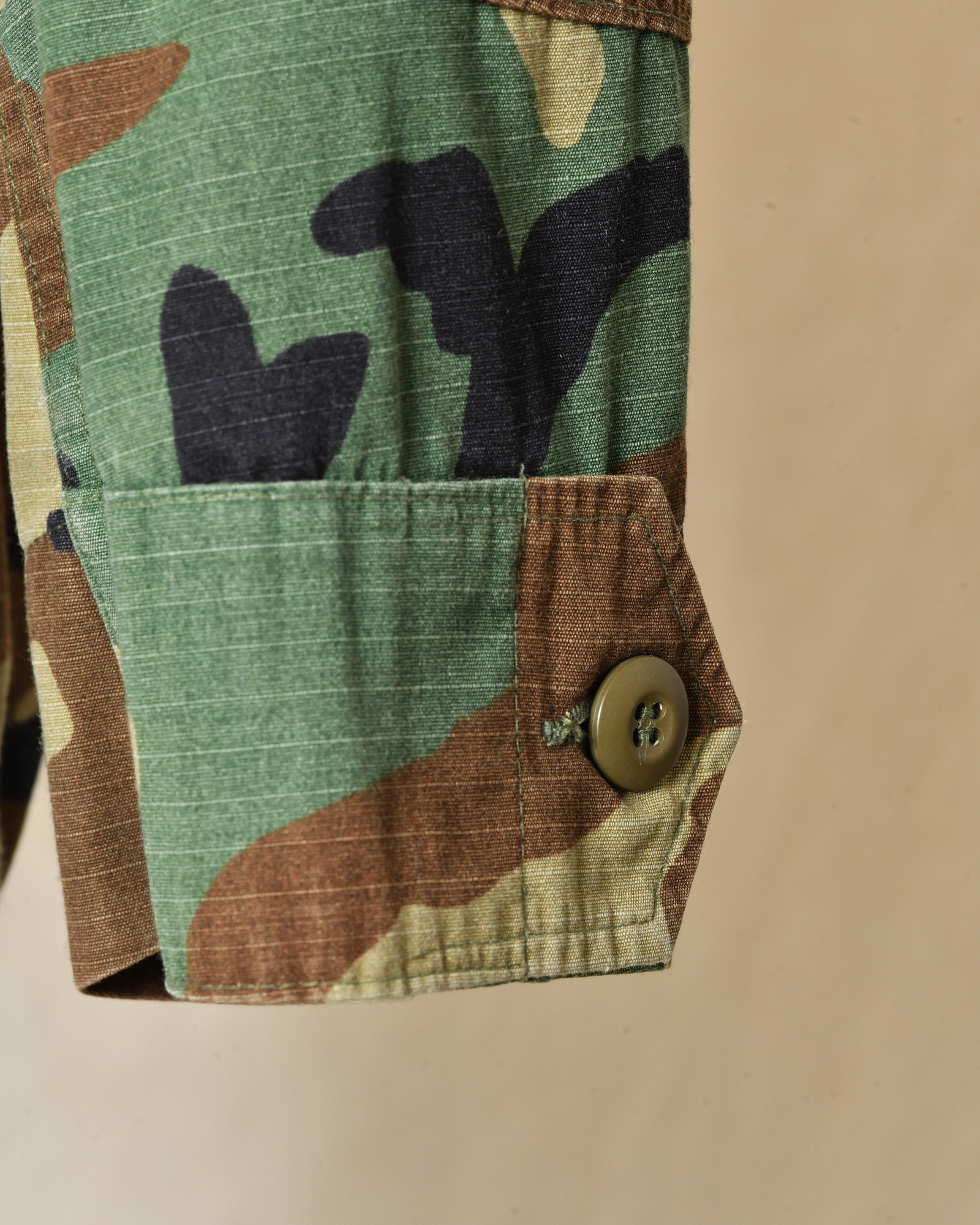 Veste camouflage à empiècement denim Front Street