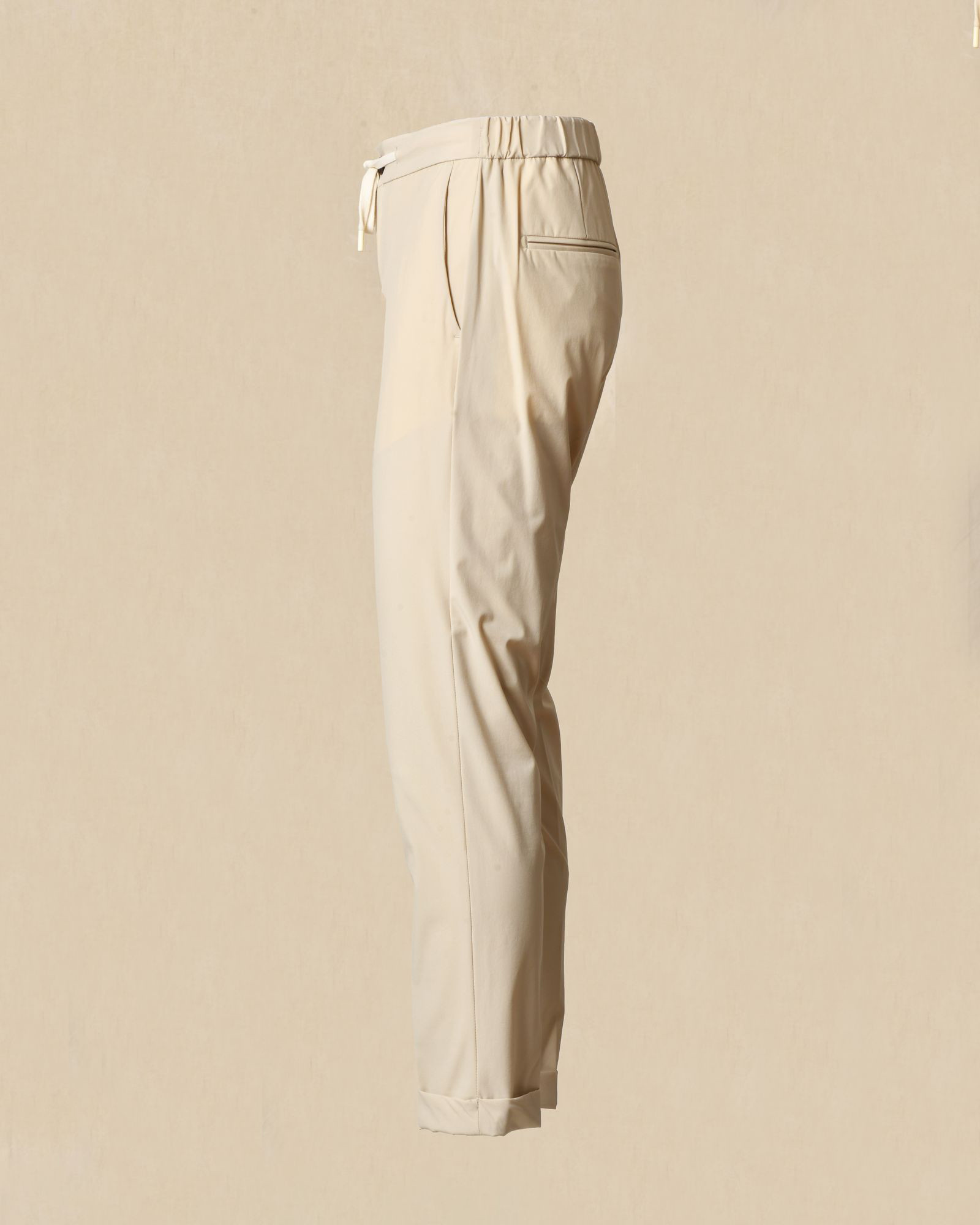 Pantalon à cordon beige Outfit