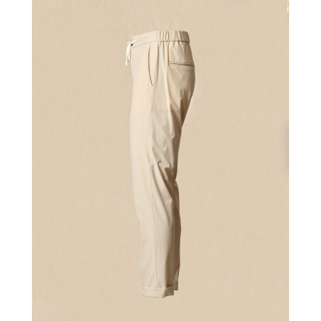 Pantalon à cordon beige Outfit