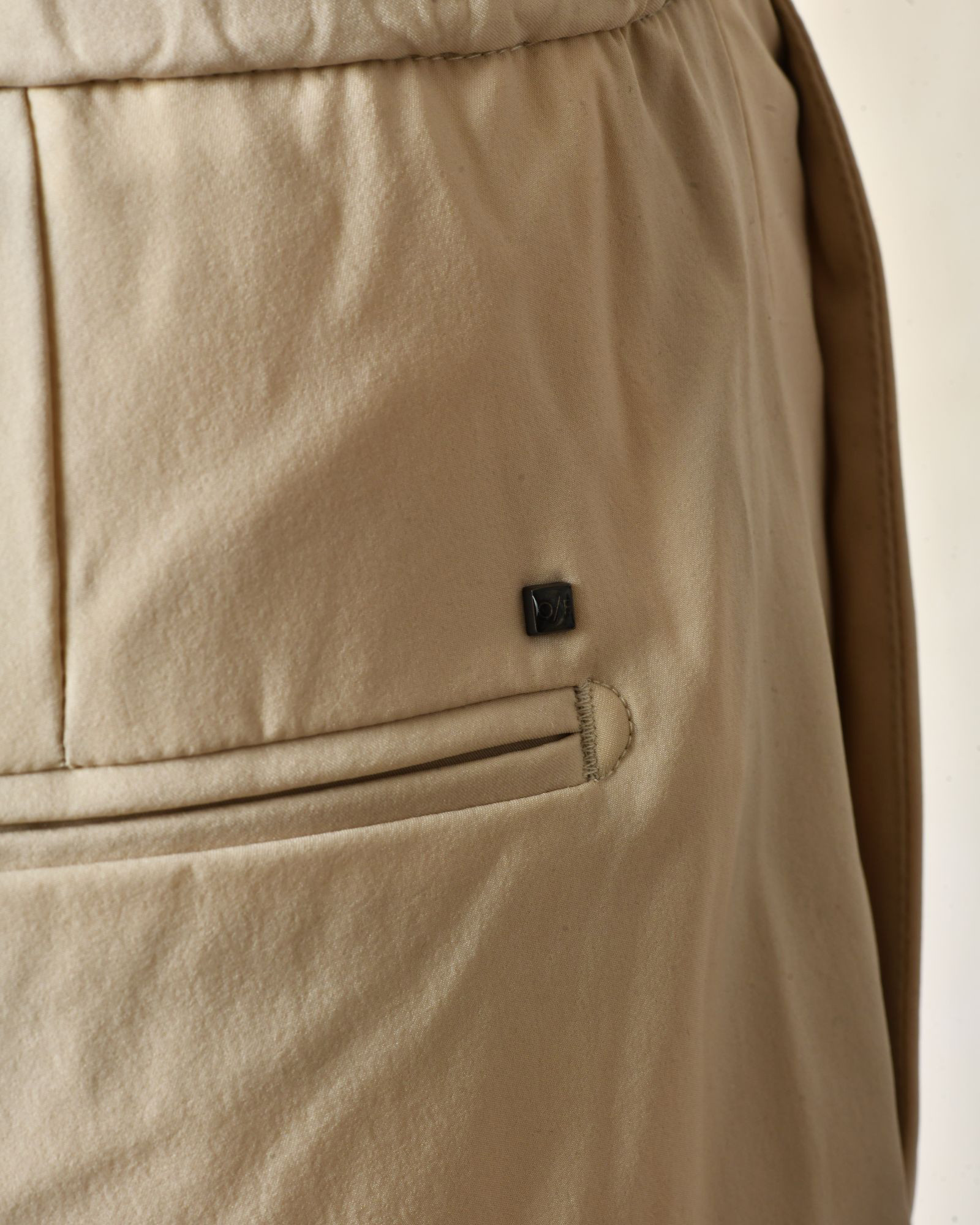 Pantalon à cordon beige Outfit