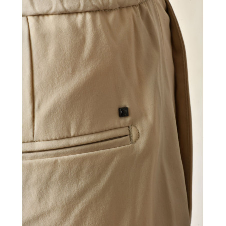 Pantalon à cordon beige Outfit