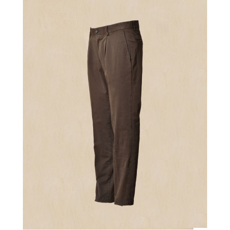 Pantalon en coton à pinces marron Outfit