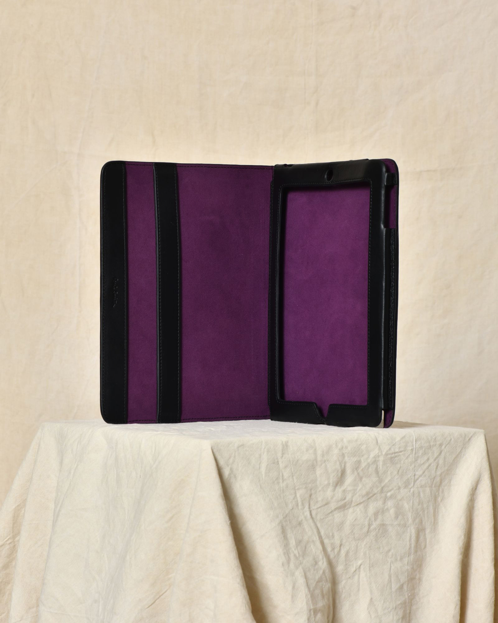 Pochette pour tablette en cuir à rayures multicolores Paul Smith