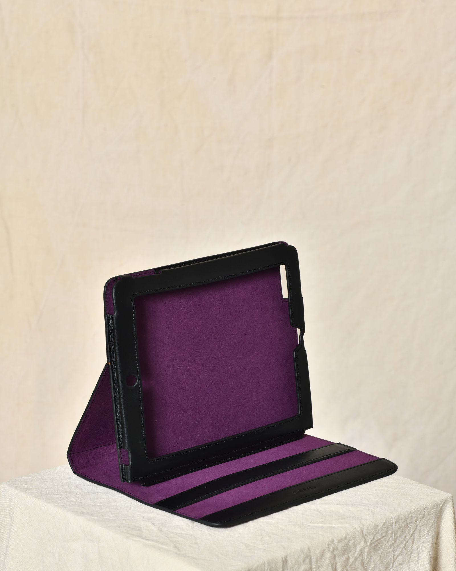 Pochette pour tablette en cuir à rayures multicolores Paul Smith