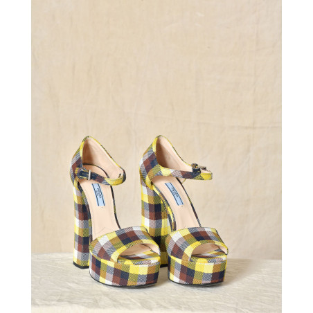 Sandales à plateforme imprimé carreaux Prada