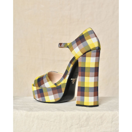 Sandales à plateforme imprimé carreaux Prada