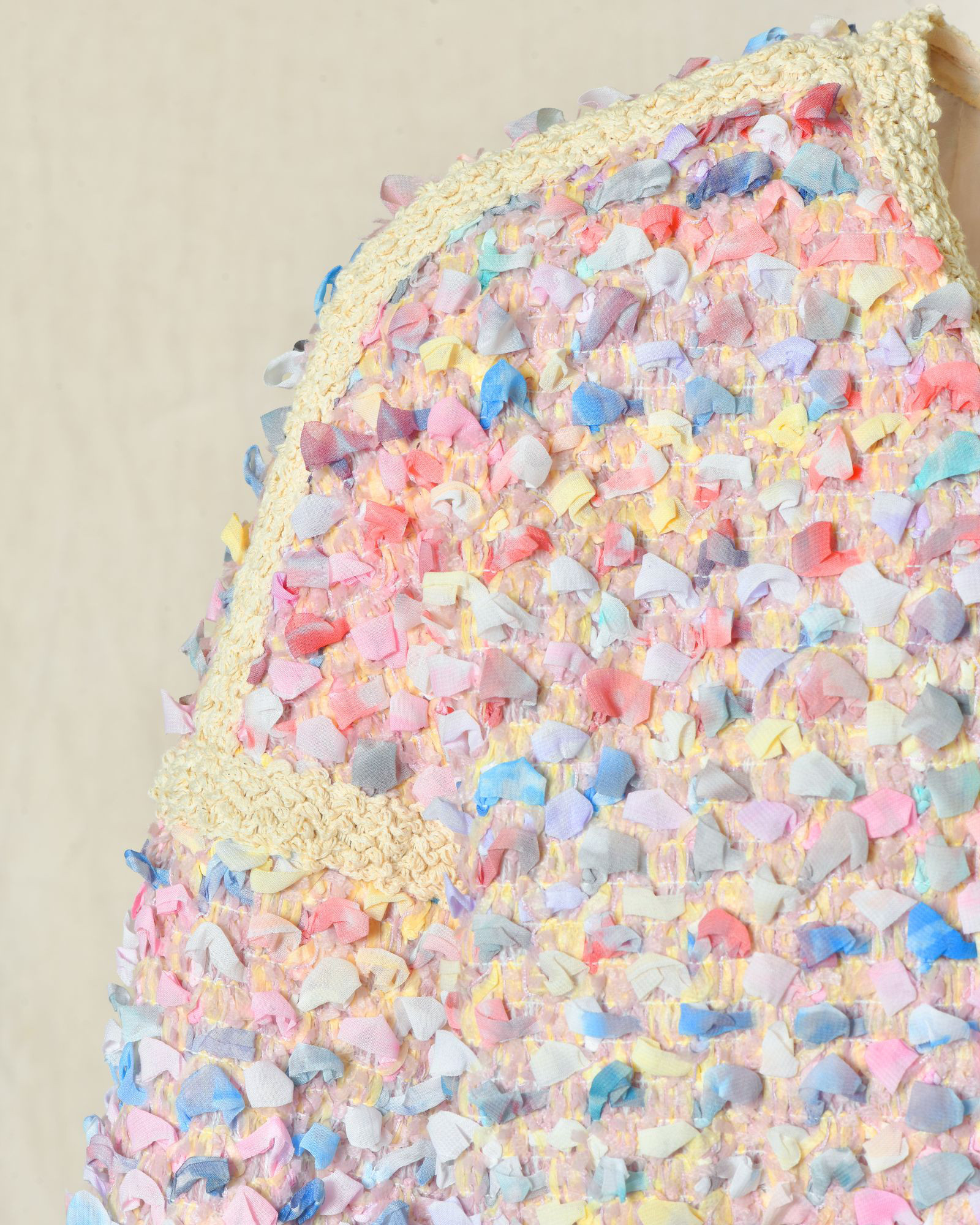 Manteau en tweed multicolore pastel