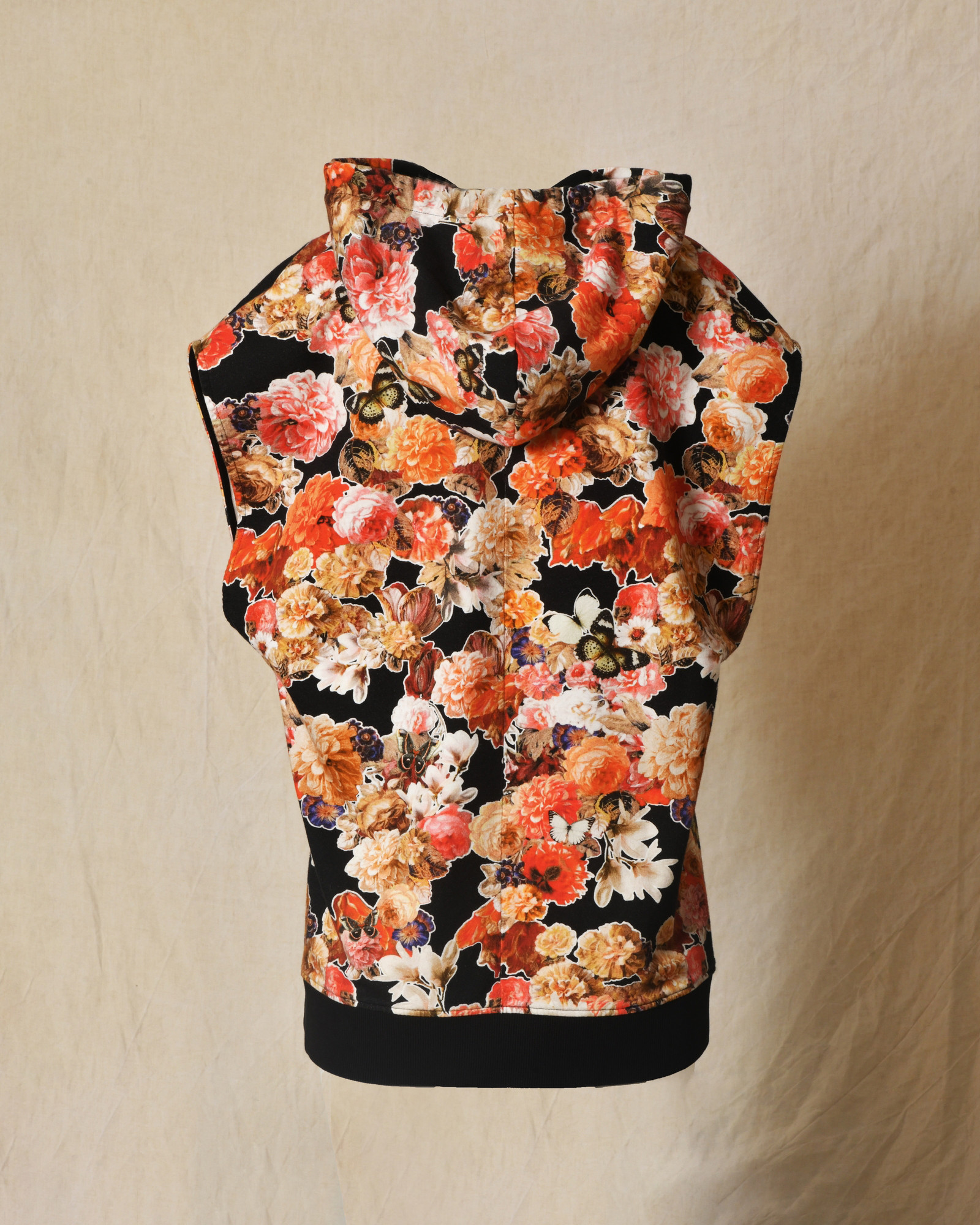 Sweat sans manches noir fleurie Givenchy