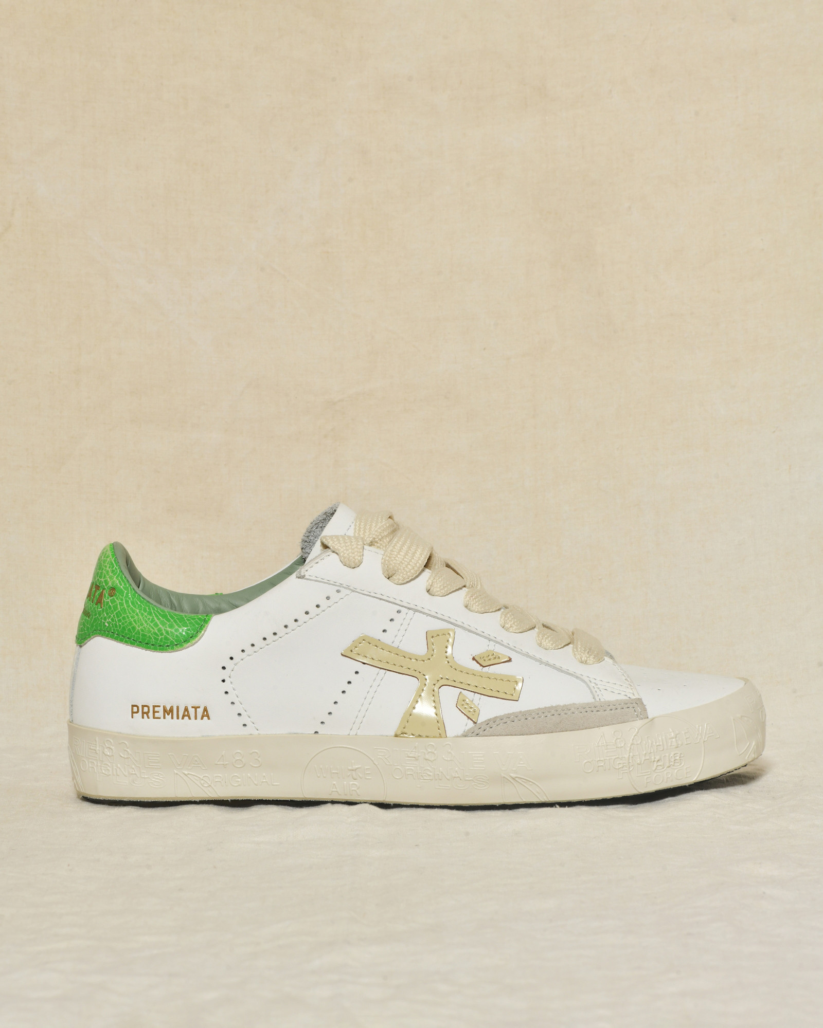 Baskets blanches en cuir à talon vert texturé Premiata