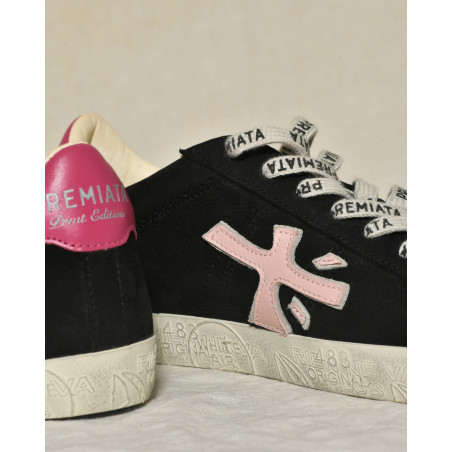 Baskets noires en cuir à talon fuchsia Premiata