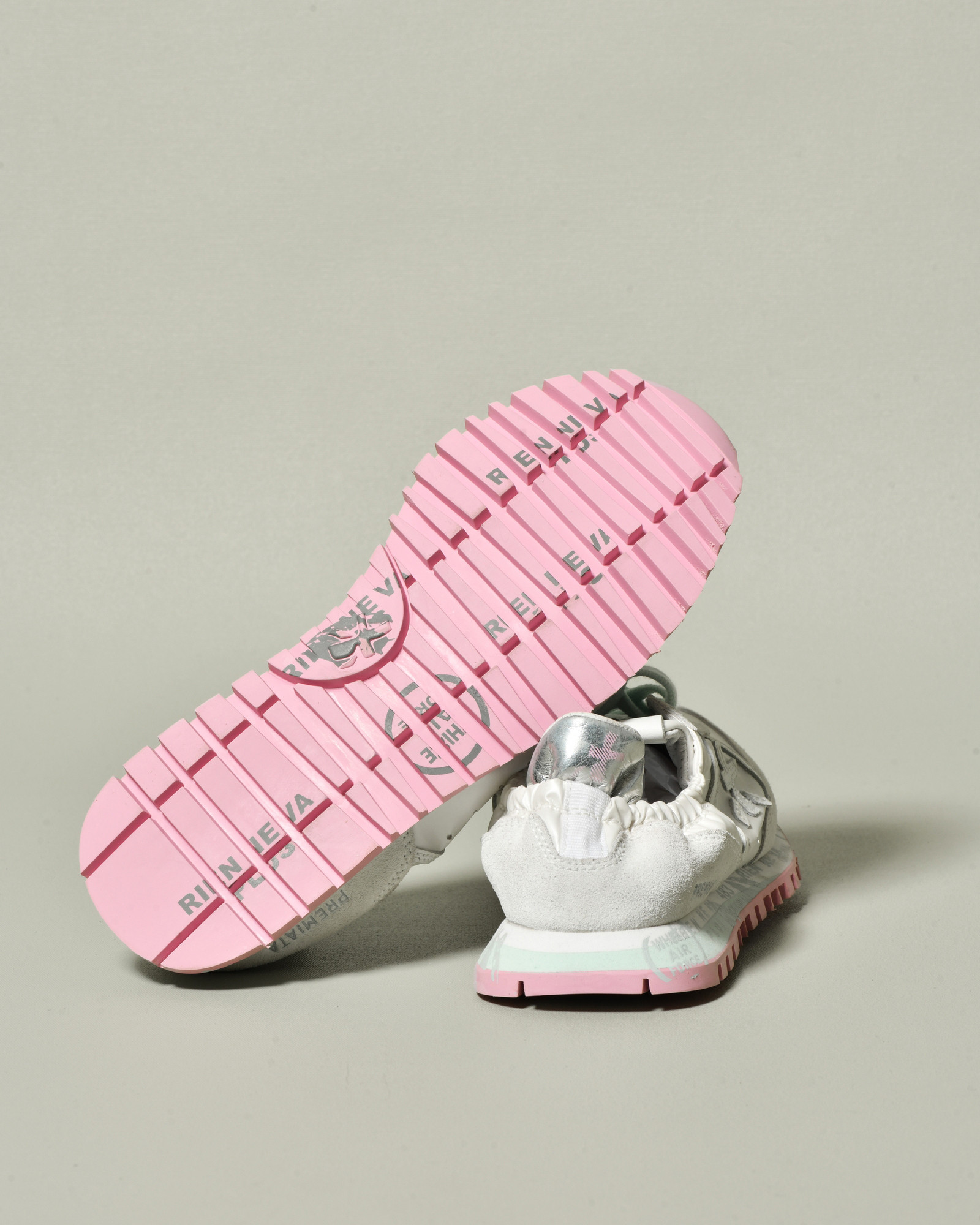 Baskets basses blanches avec talon élastiqué Premiata