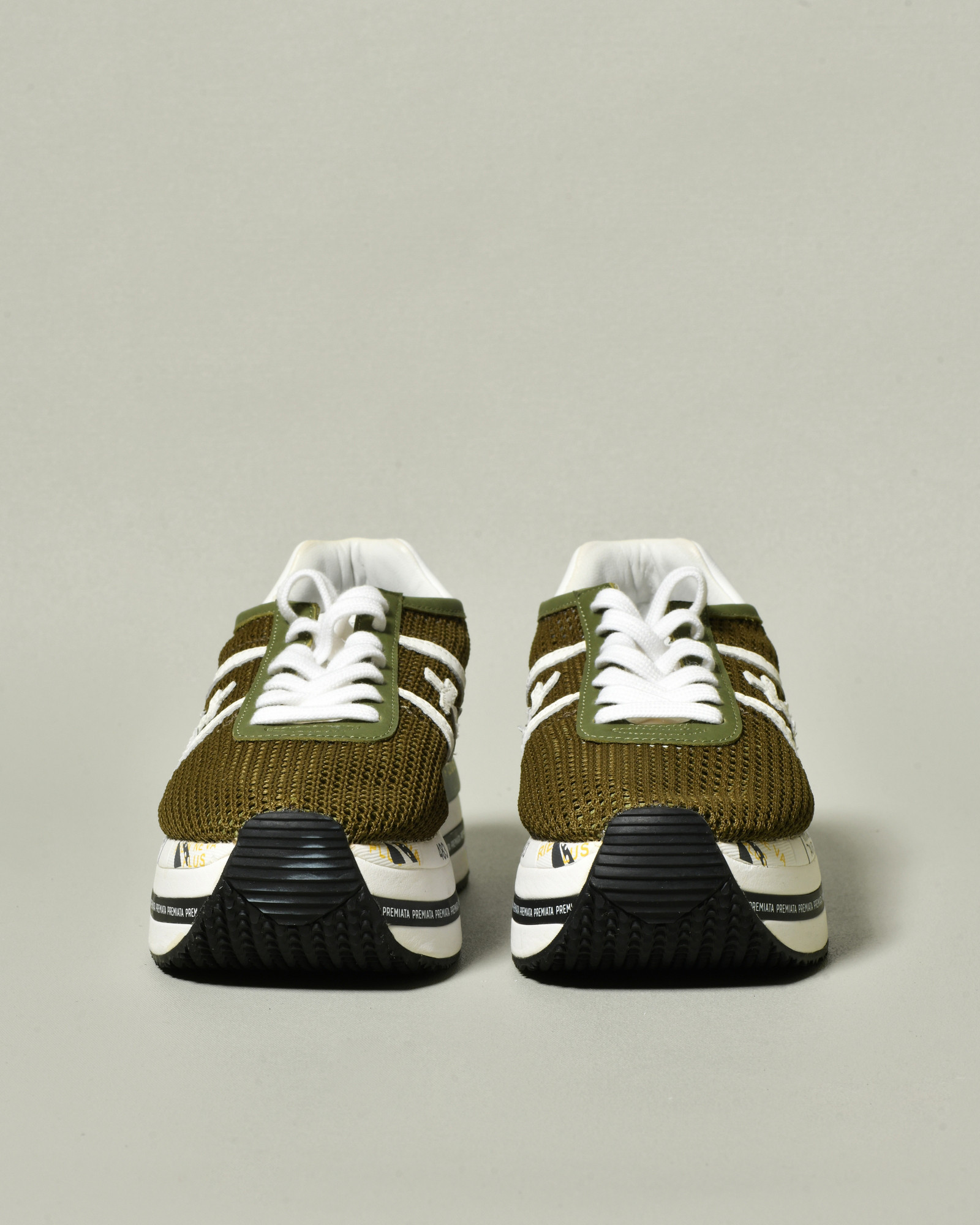 Baskets kaki effet résille à plateforme Premiata