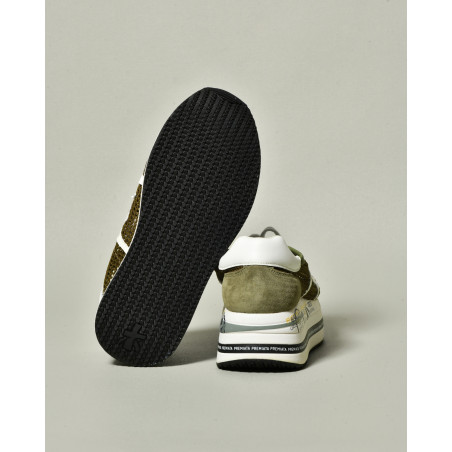 Baskets kaki effet résille à plateforme Premiata