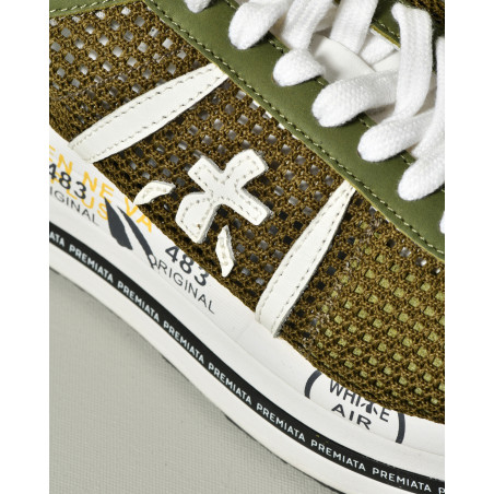 Baskets kaki effet résille à plateforme Premiata