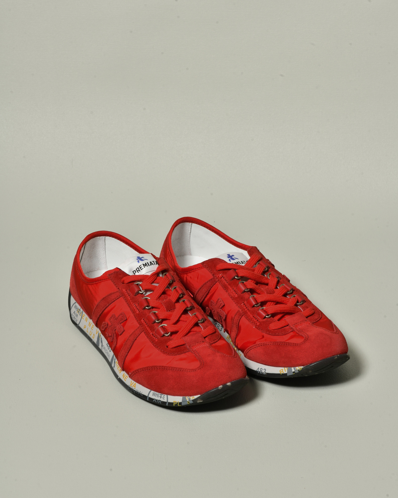 Sneackers à empiècements en daim rouge Premiata