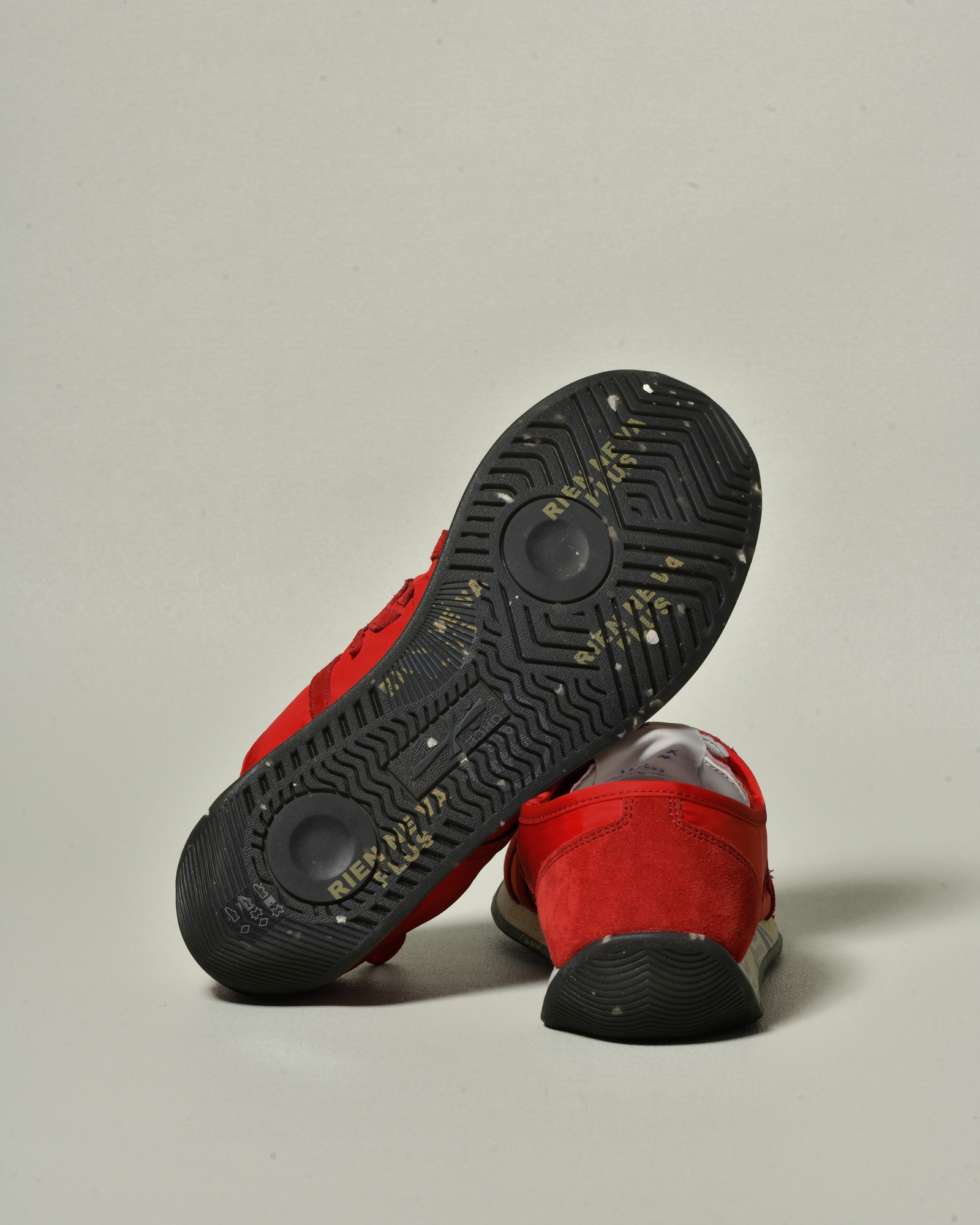 Sneackers à empiècements en daim rouge Premiata