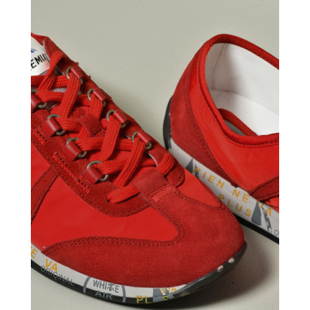 Sneackers à empiècements en daim rouge Premiata