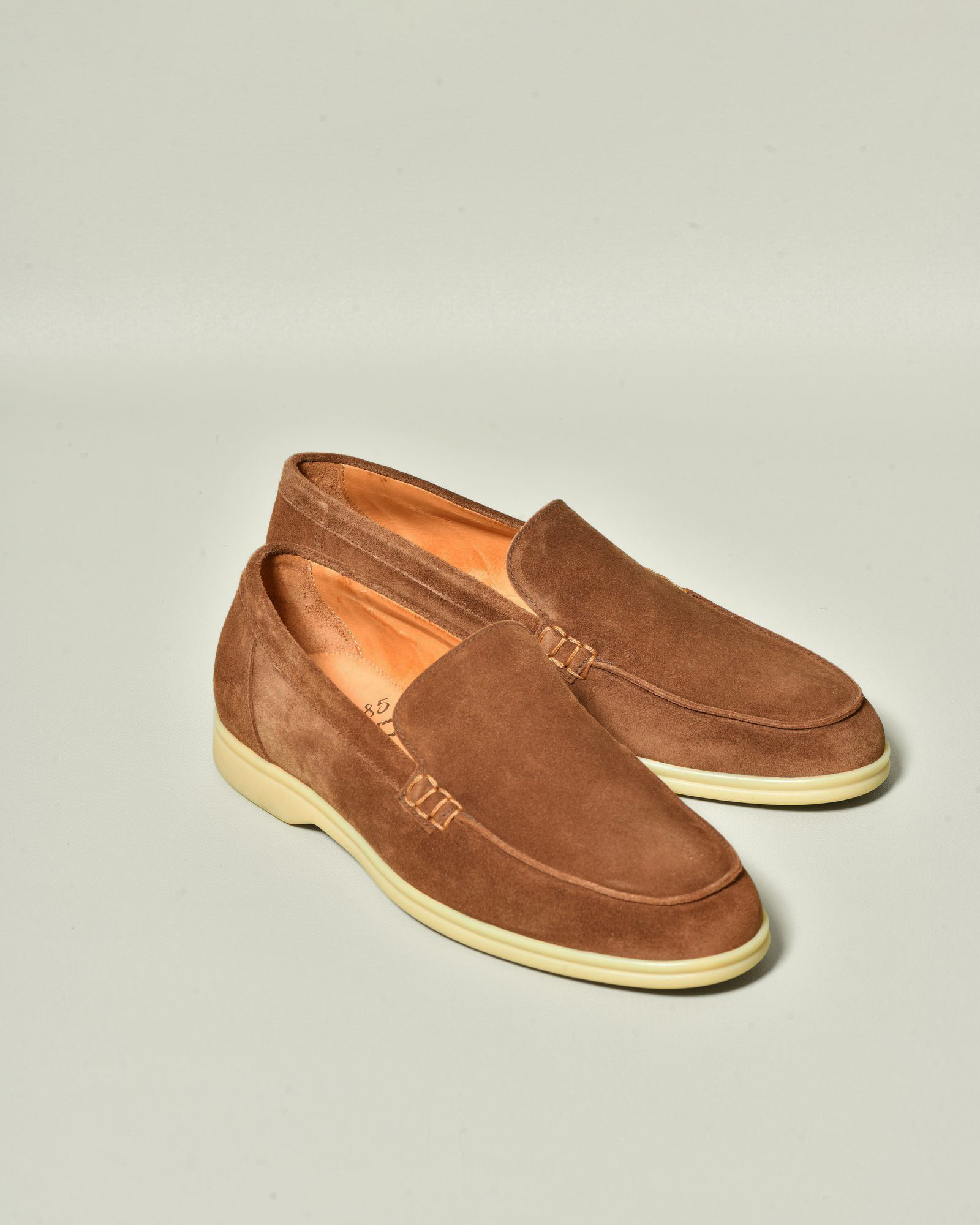 Mocassins en suède marron Mille 885