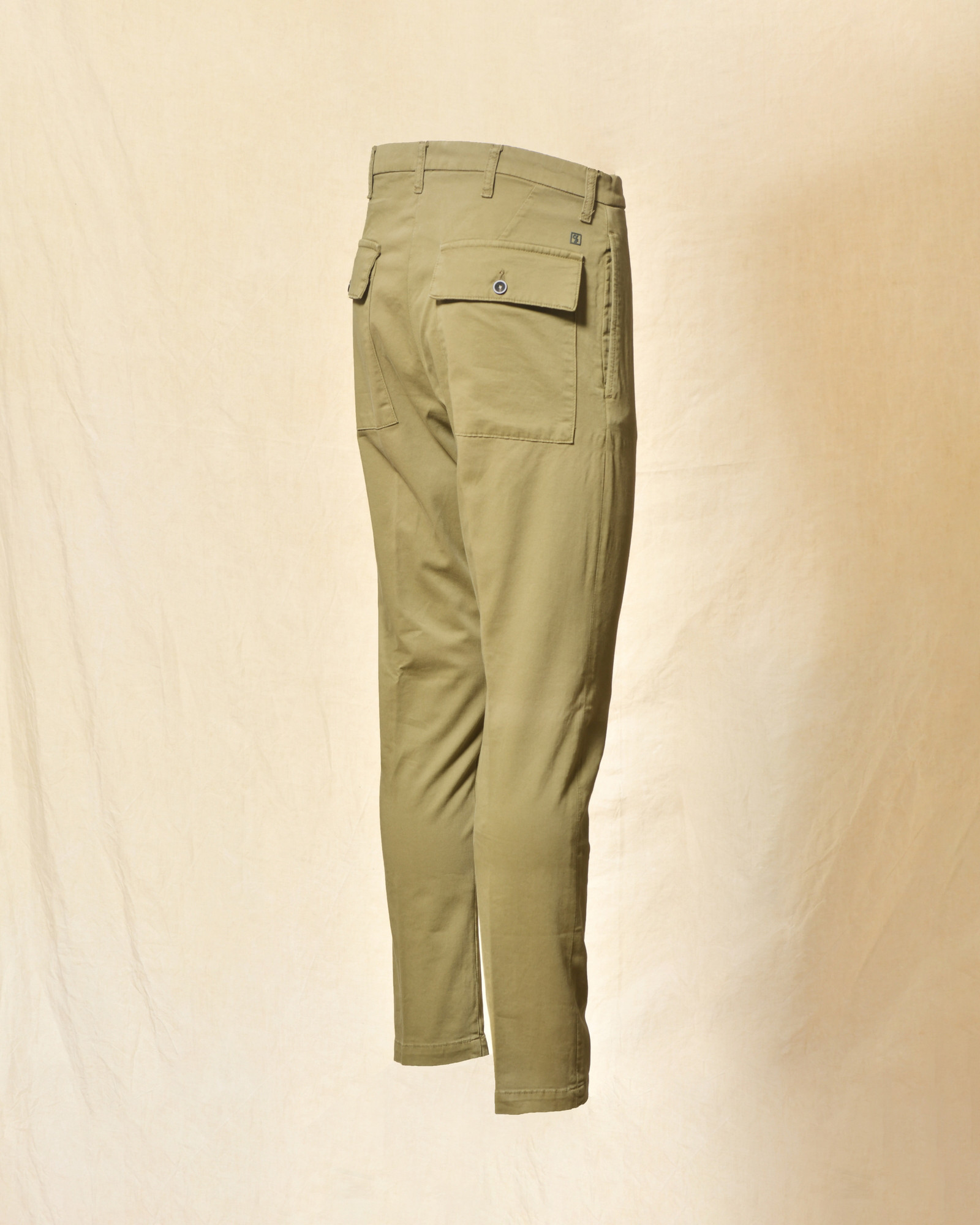 Pantalon en coton kaki Outfit