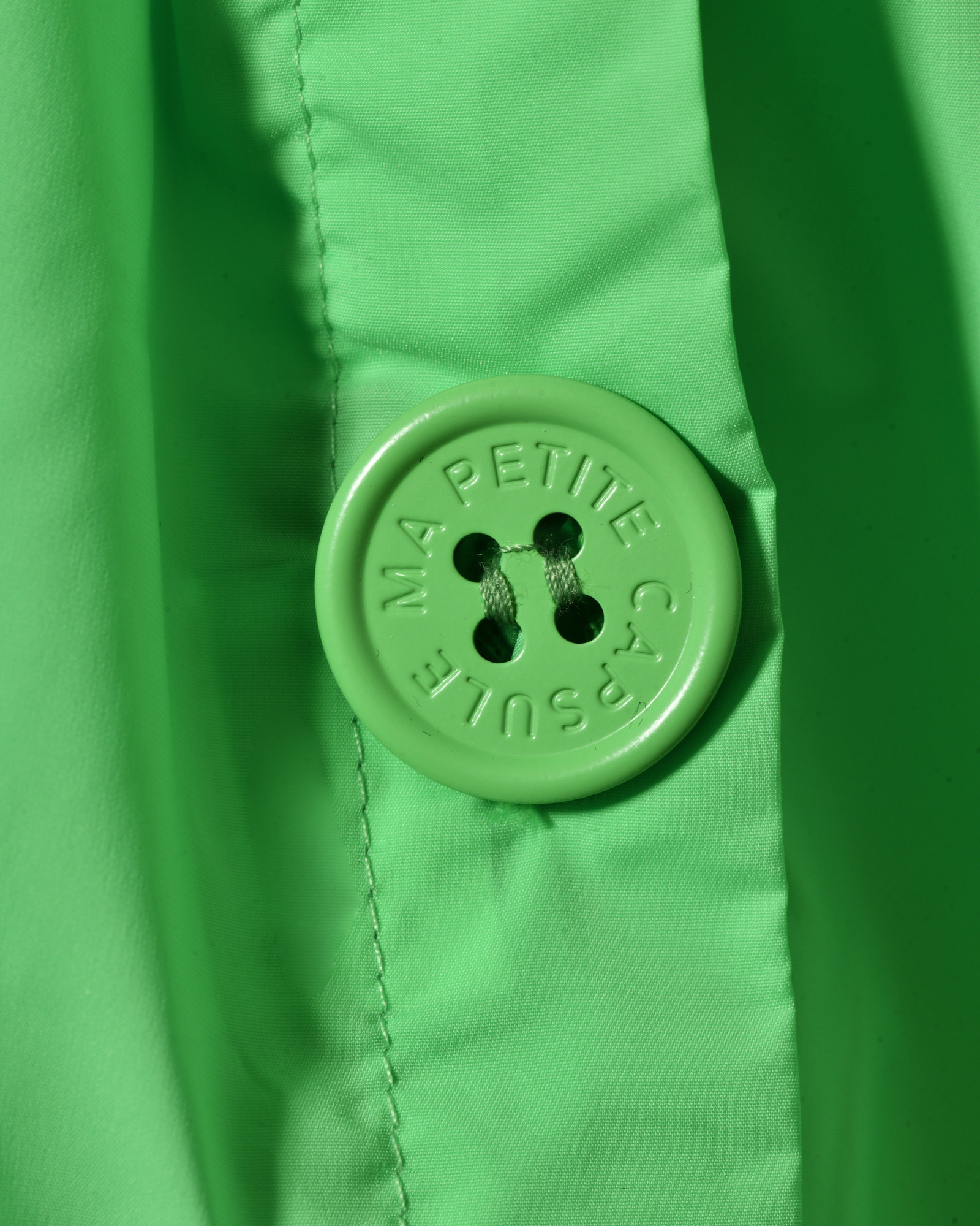 Coupe-vent à pochette intégrée Ma Petite Capsule