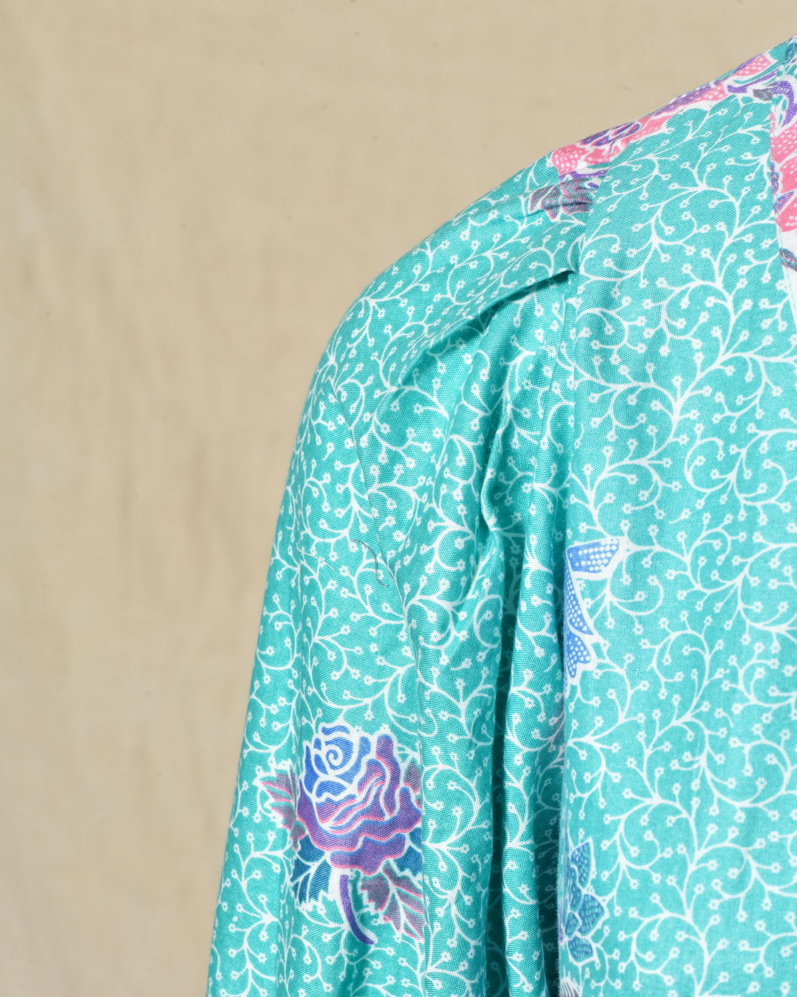 Robe chemise fluide imprimé floral vert menthe V.de.Vinster