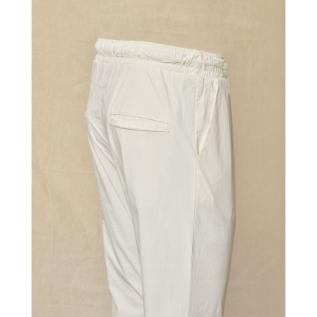 Pantalon en tissu technique blanc Over-D