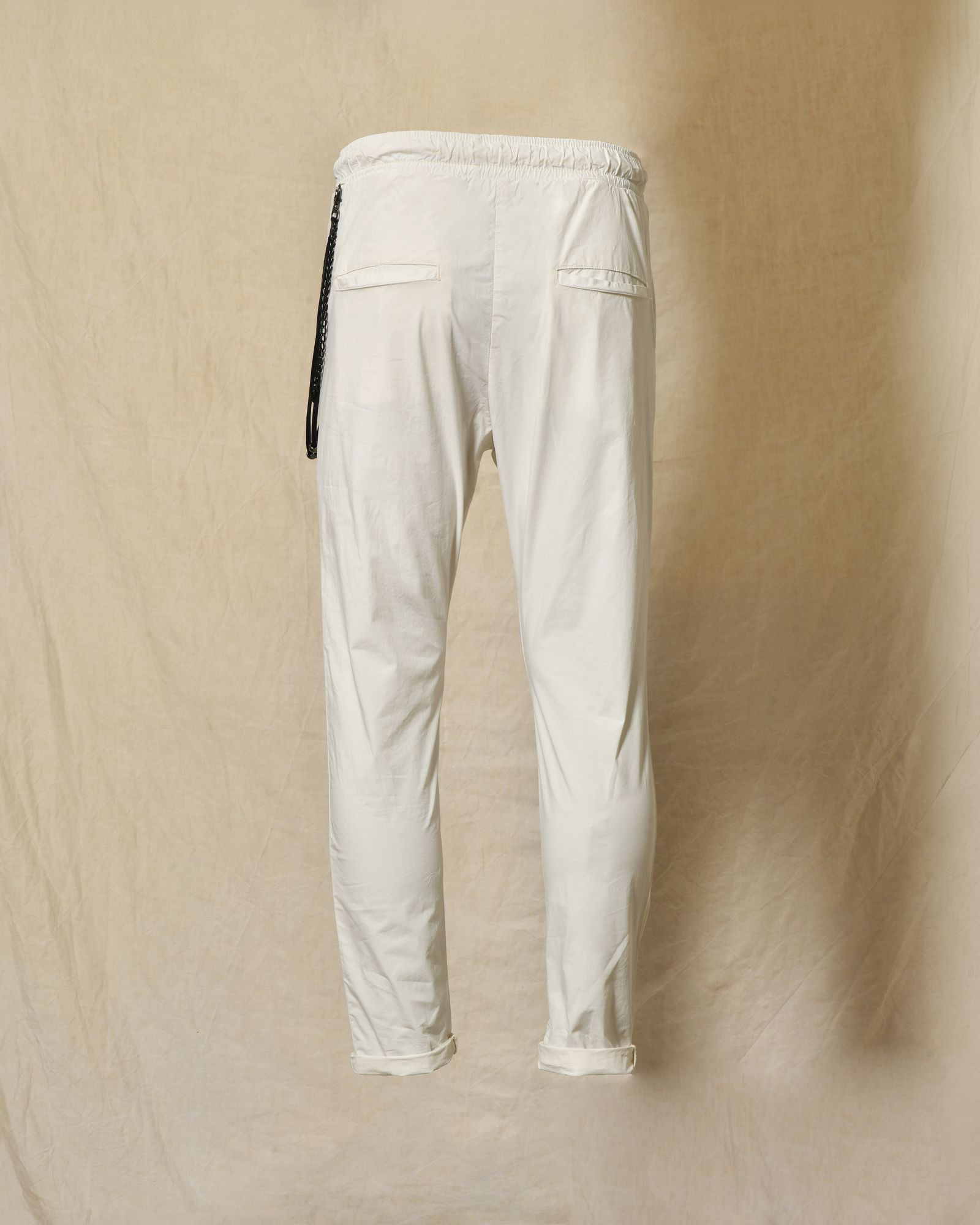 Pantalon en tissu technique blanc Over-D