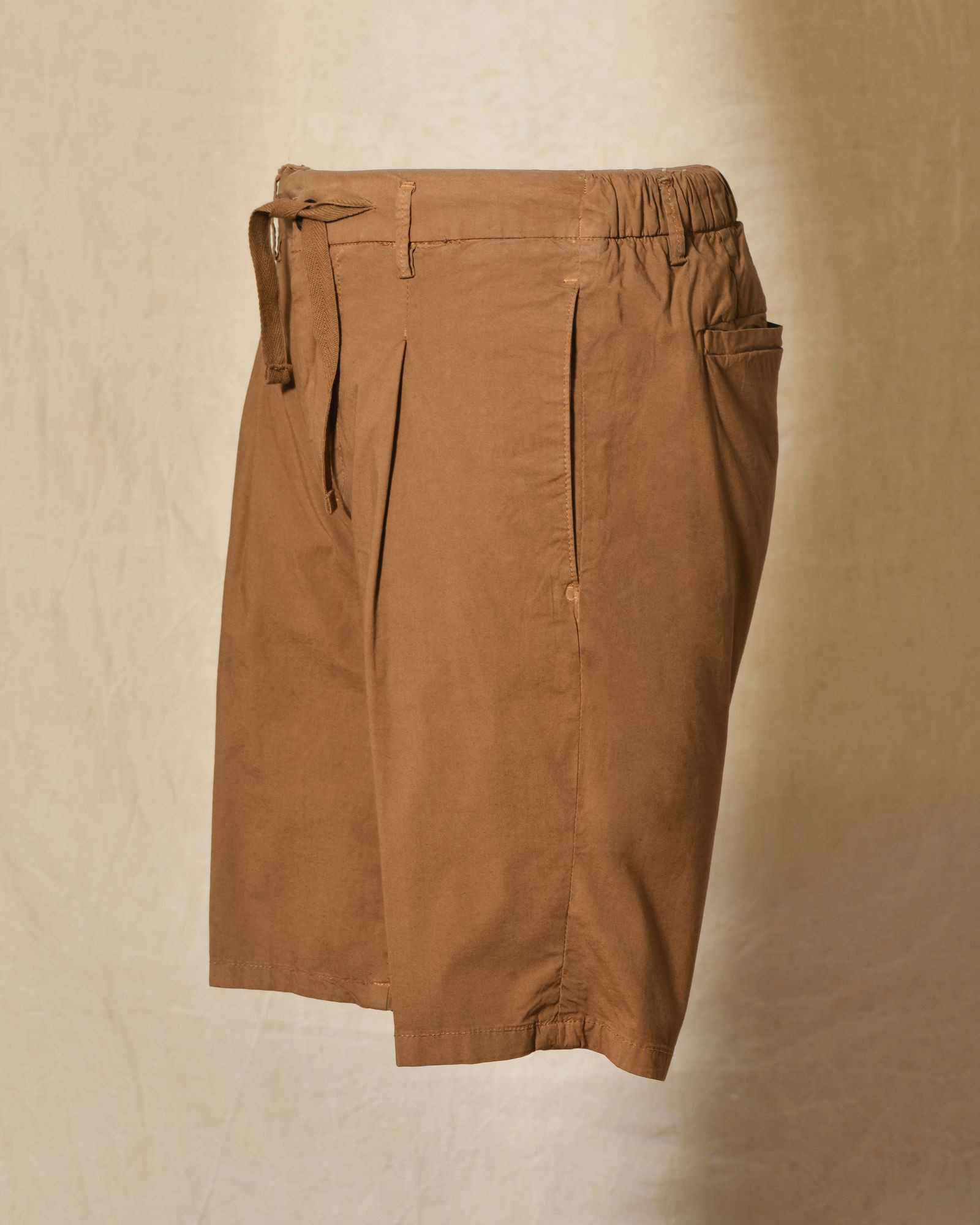 Short chino camel à taille ajustable Over-D