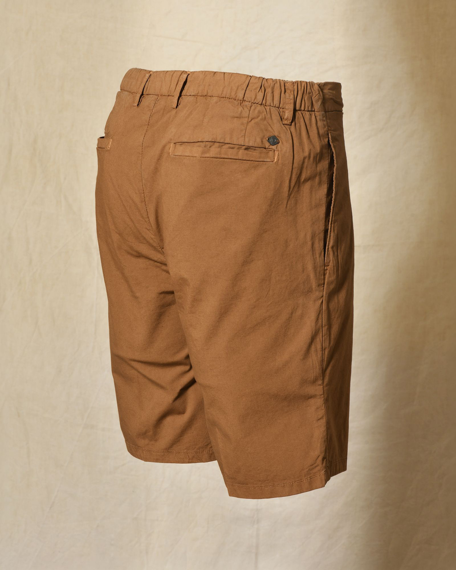Short chino camel à taille ajustable Over-D