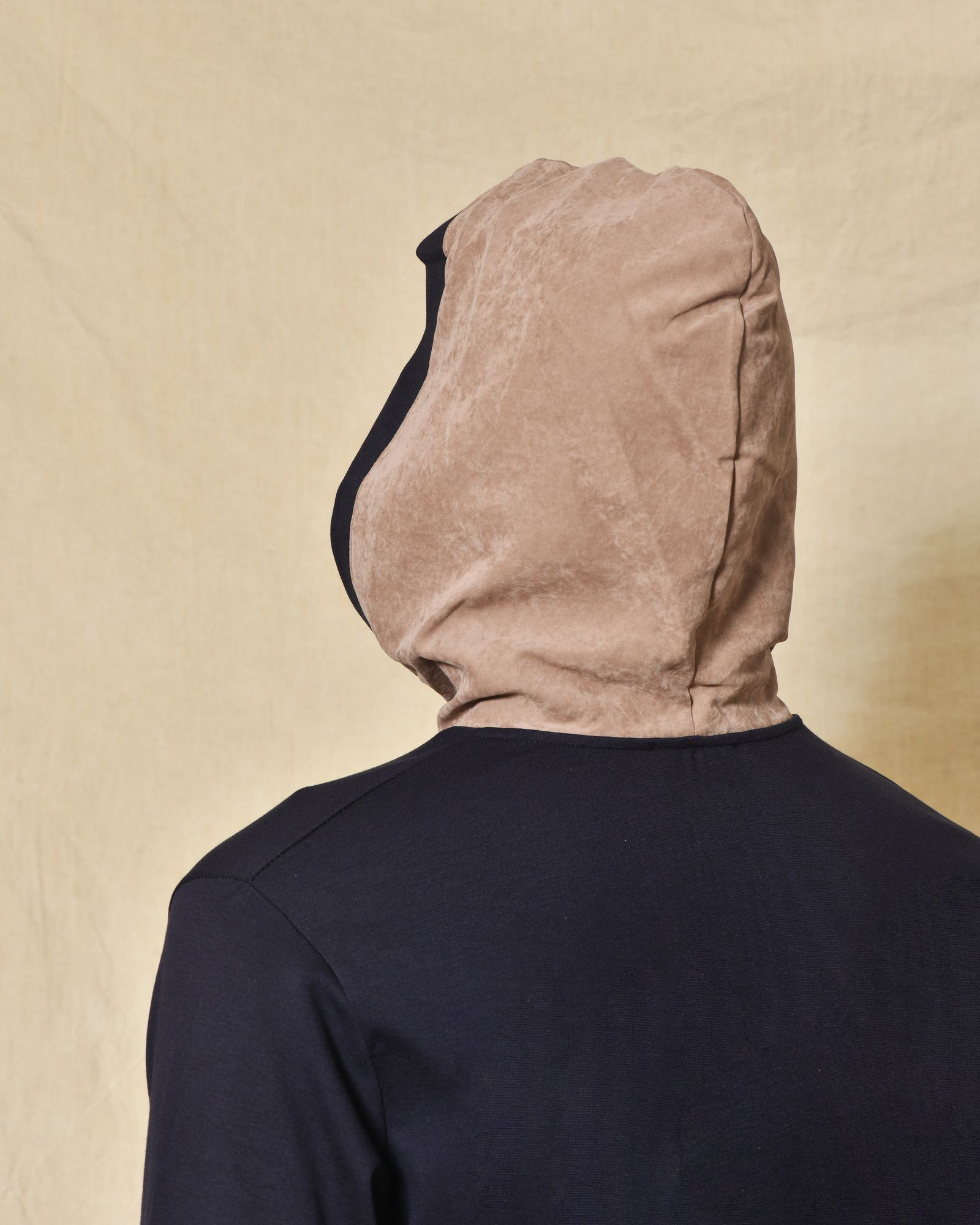 Sweat à capuche bleu marine bi-matière avec poche kangourou Over-D
