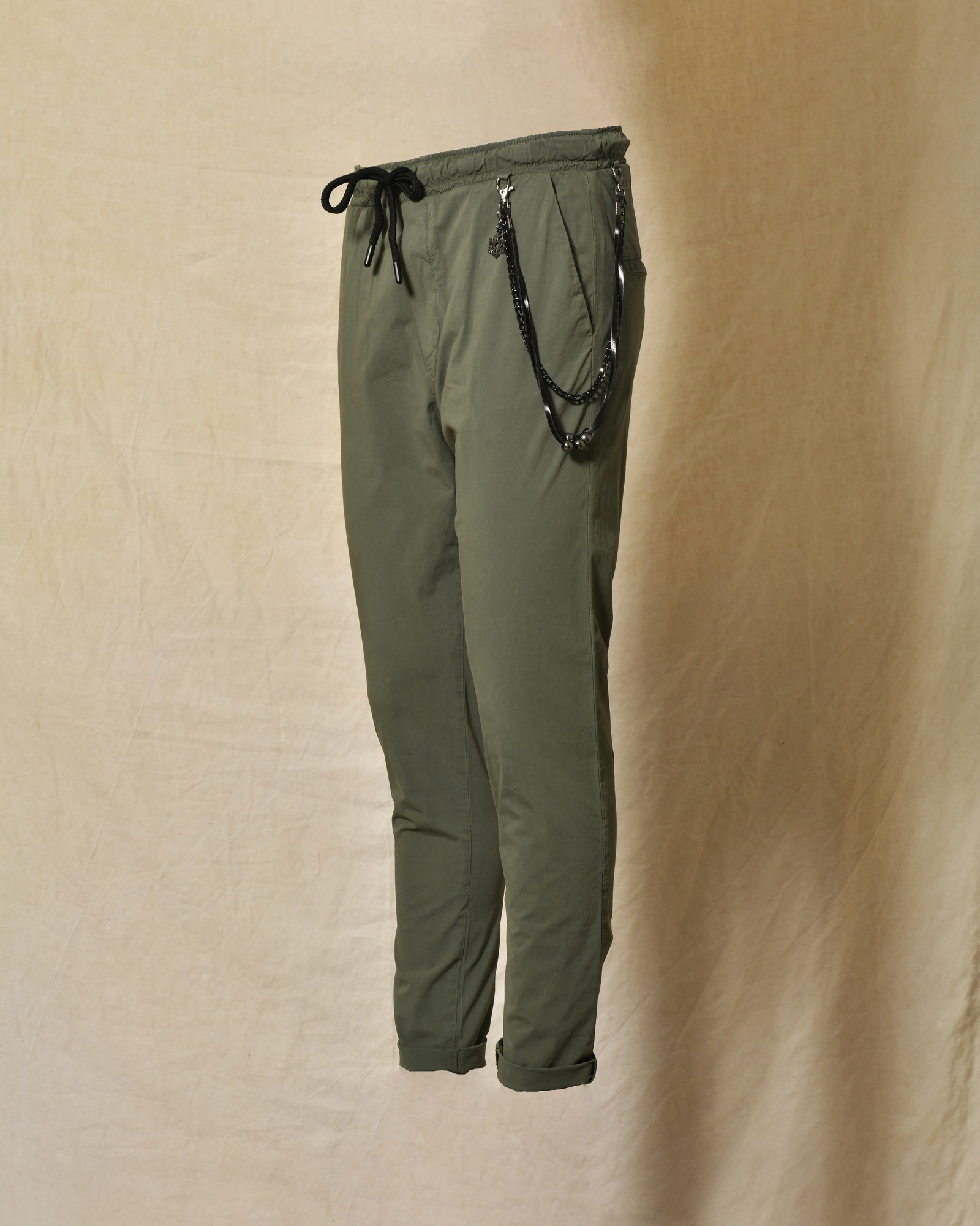 Pantalon en tissu technique kaki Over-D